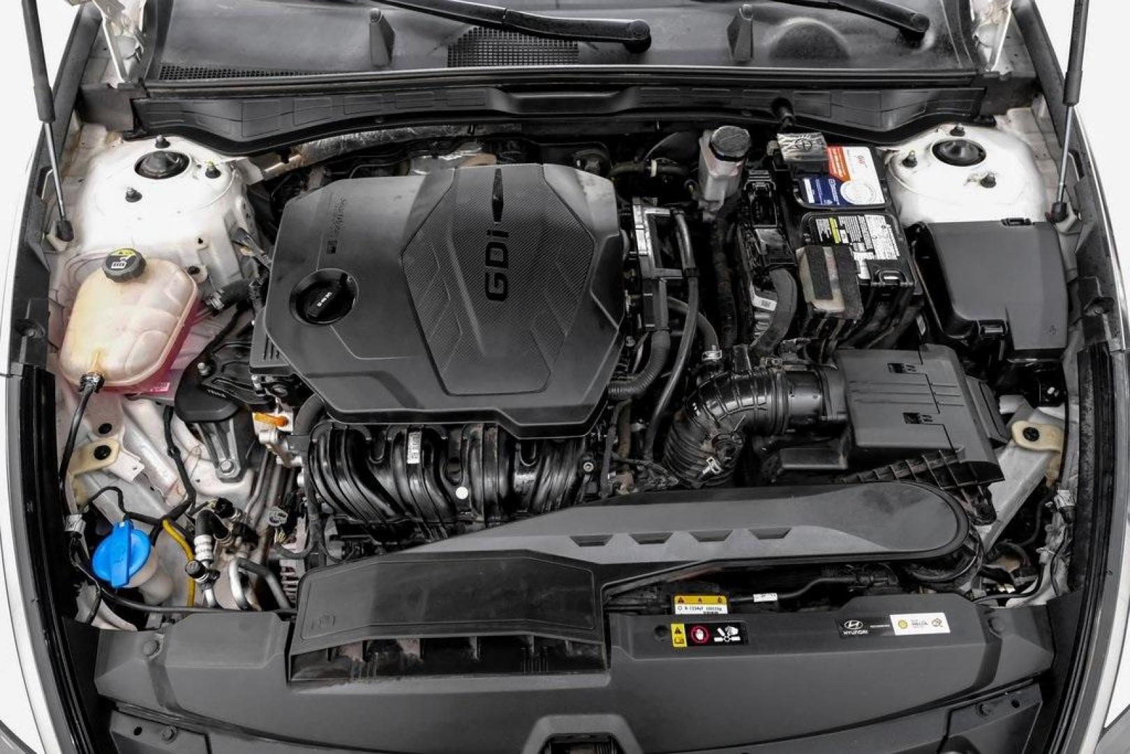 2022 Quartz White /Black Hyundai Sonata SEL (KMHL64JA1NA) with an 2.5L I4 engine, Automatic transmission, located at 15300 Midway Rd., Addison, TX, 75001, (972) 702-0011, 32.958321, -96.838074 - Photo#57