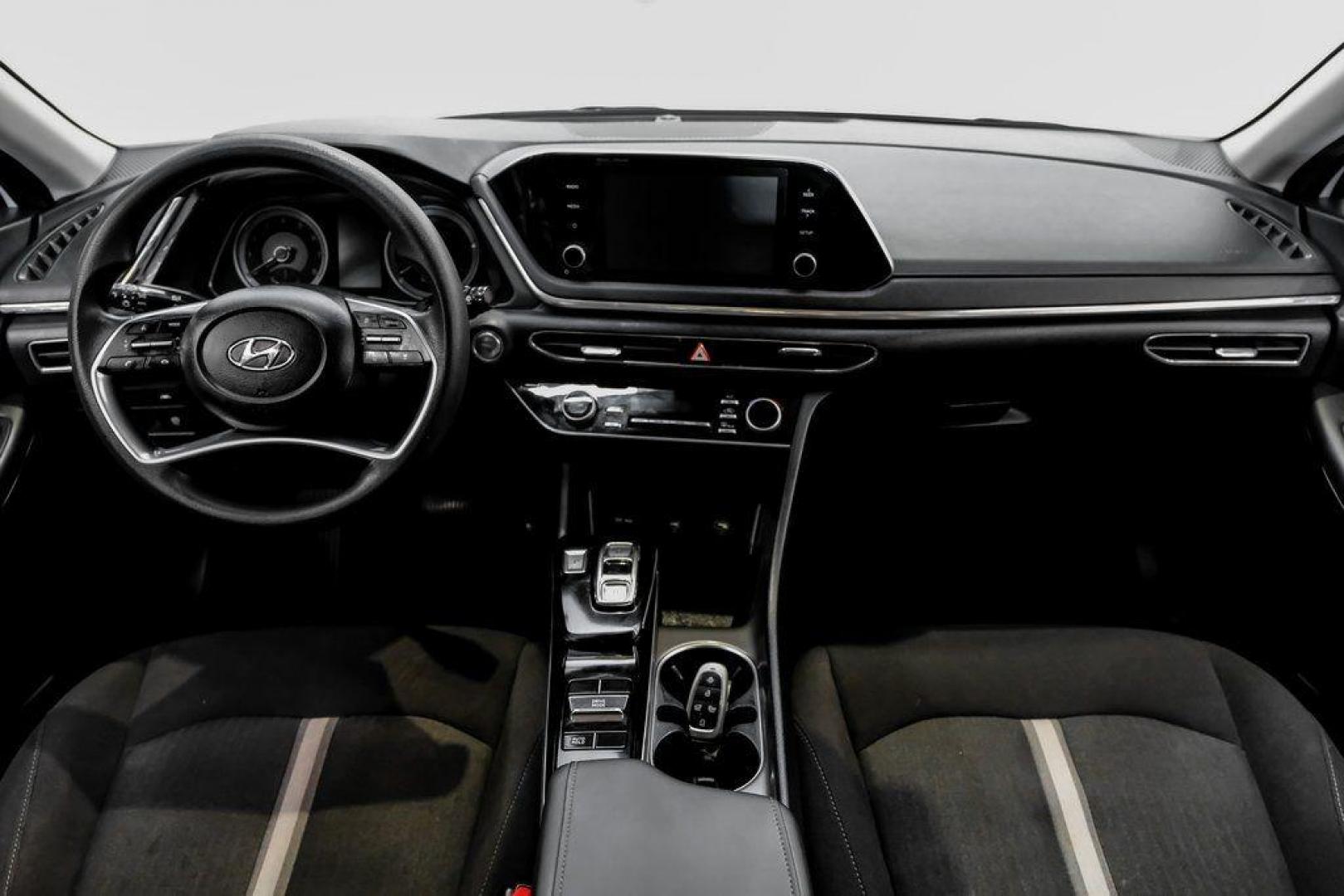 2022 Quartz White /Black Hyundai Sonata SEL (KMHL64JA1NA) with an 2.5L I4 engine, Automatic transmission, located at 15300 Midway Rd., Addison, TX, 75001, (972) 702-0011, 32.958321, -96.838074 - Photo#22