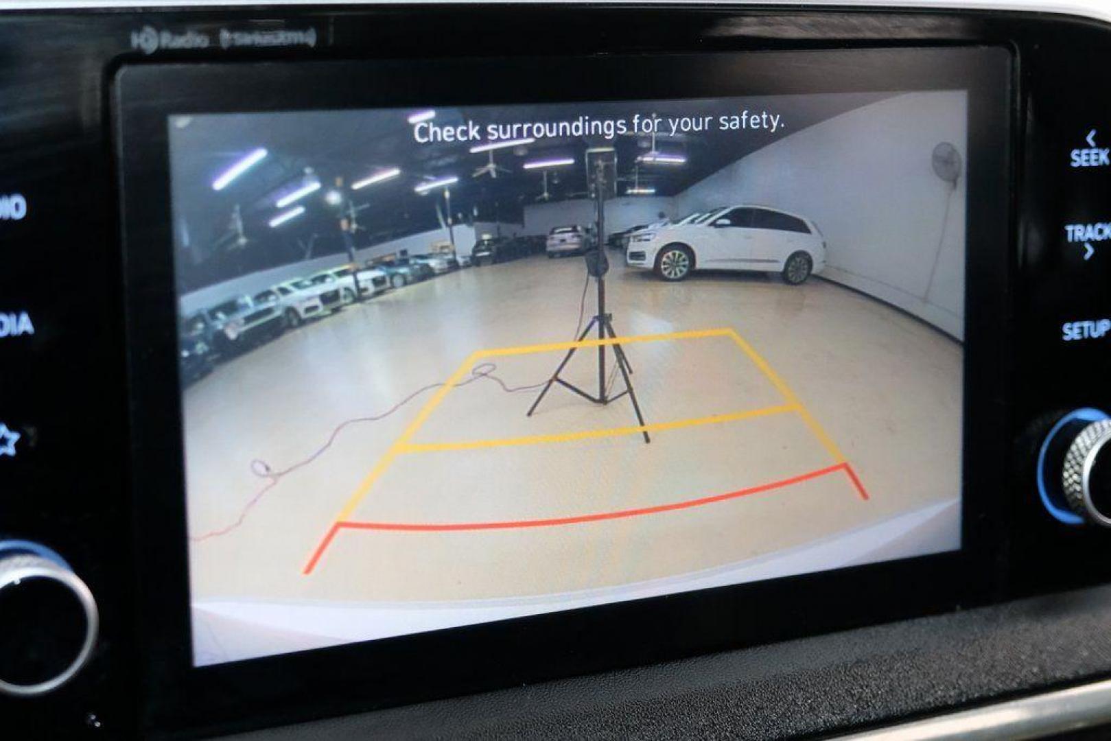 2022 Quartz White /Black Hyundai Sonata SEL (KMHL64JA1NA) with an 2.5L I4 engine, Automatic transmission, located at 15300 Midway Rd., Addison, TX, 75001, (972) 702-0011, 32.958321, -96.838074 - Photo#29