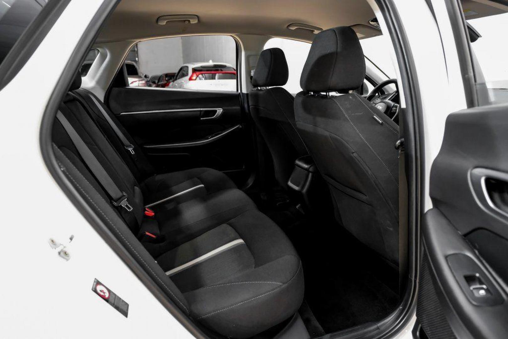 2022 Quartz White /Black Hyundai Sonata SEL (KMHL64JA1NA) with an 2.5L I4 engine, Automatic transmission, located at 15300 Midway Rd., Addison, TX, 75001, (972) 702-0011, 32.958321, -96.838074 - Photo#44