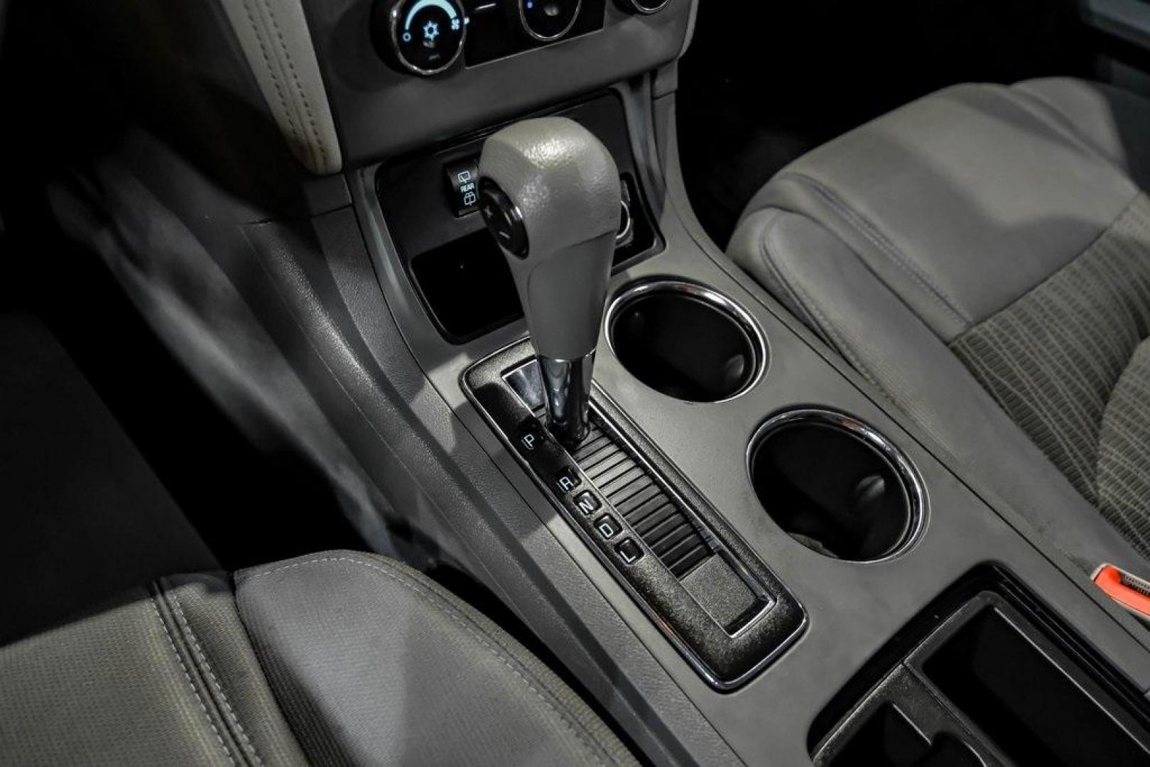 2017 Summit White /Dark Titanium/Light Titanium Chevrolet Traverse LS (1GNKRFKD9HJ) with an 3.6L V6 SIDI engine, Automatic transmission, located at 15300 Midway Rd., Addison, TX, 75001, (972) 702-0011, 32.958321, -96.838074 - Photo#20