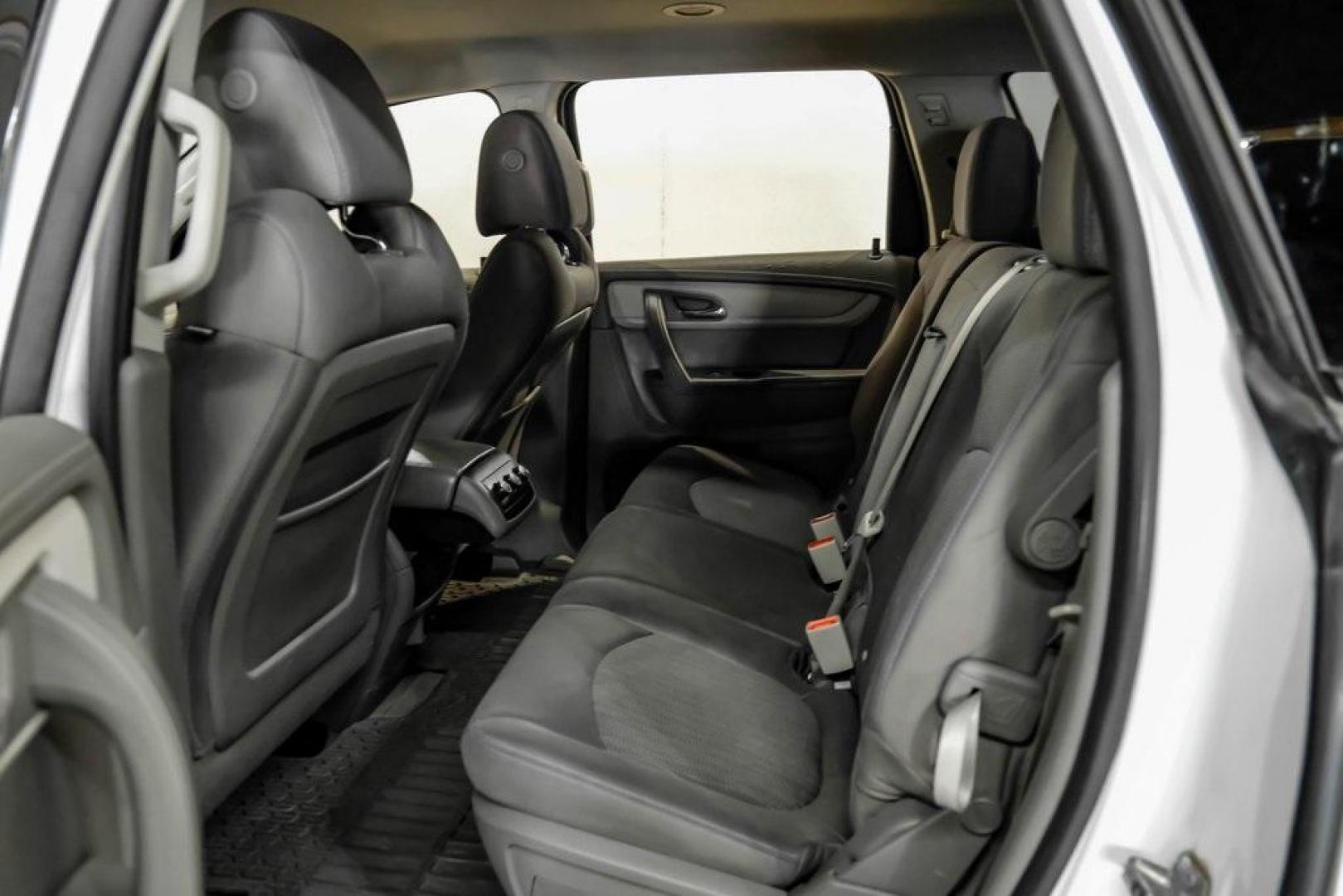 2017 Summit White /Dark Titanium/Light Titanium Chevrolet Traverse LS (1GNKRFKD9HJ) with an 3.6L V6 SIDI engine, Automatic transmission, located at 15300 Midway Rd., Addison, TX, 75001, (972) 702-0011, 32.958321, -96.838074 - Photo#34