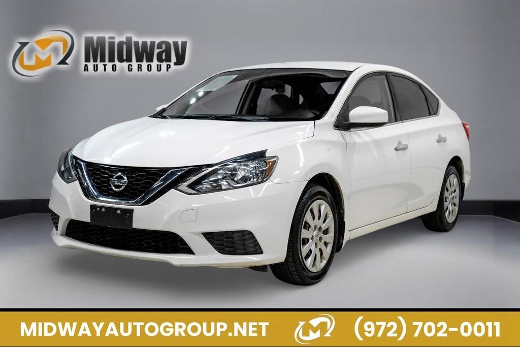 photo of 2016 Nissan Sentra S