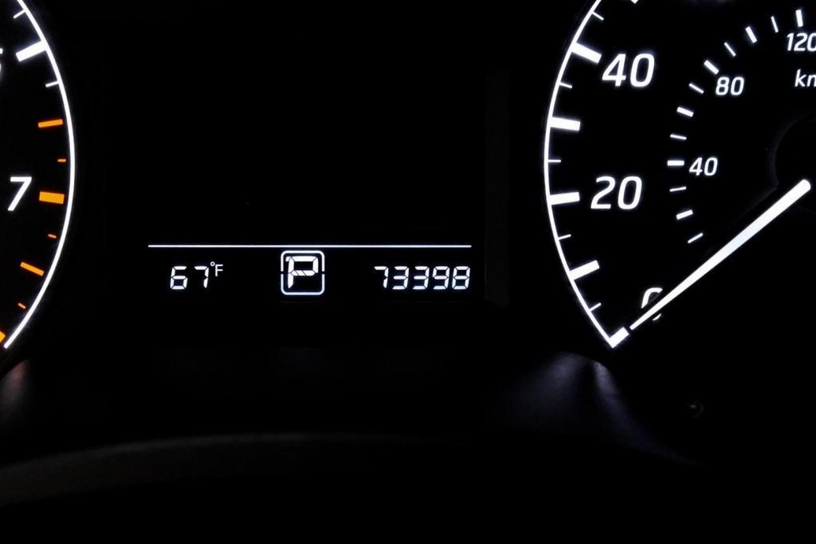 2016 Fresh Powder /Marble Gray Nissan Sentra S (3N1AB7AP3GY) with an 1.8L 4-Cylinder DOHC 16V engine, CVT transmission, located at 15300 Midway Rd., Addison, TX, 75001, (972) 702-0011, 32.958321, -96.838074 - Photo#19