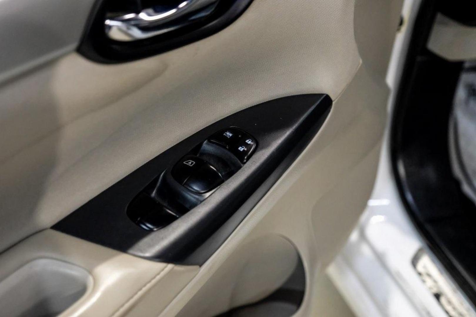 2016 Fresh Powder /Marble Gray Nissan Sentra S (3N1AB7AP3GY) with an 1.8L 4-Cylinder DOHC 16V engine, CVT transmission, located at 15300 Midway Rd., Addison, TX, 75001, (972) 702-0011, 32.958321, -96.838074 - Photo#37