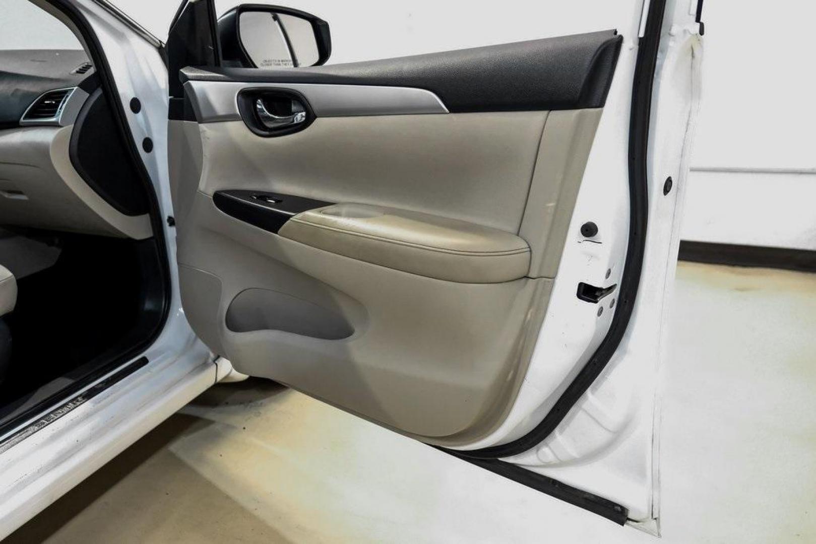 2016 Fresh Powder /Marble Gray Nissan Sentra S (3N1AB7AP3GY) with an 1.8L 4-Cylinder DOHC 16V engine, CVT transmission, located at 15300 Midway Rd., Addison, TX, 75001, (972) 702-0011, 32.958321, -96.838074 - Photo#38