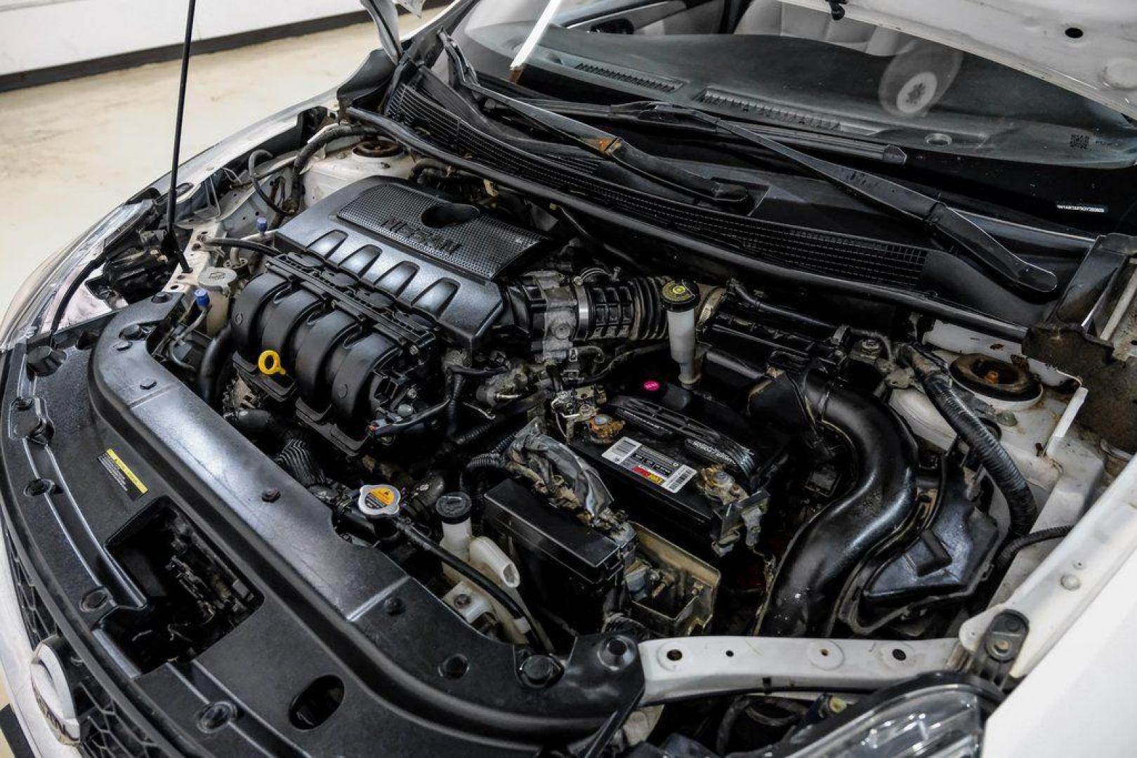 2016 Fresh Powder /Marble Gray Nissan Sentra S (3N1AB7AP3GY) with an 1.8L 4-Cylinder DOHC 16V engine, CVT transmission, located at 15300 Midway Rd., Addison, TX, 75001, (972) 702-0011, 32.958321, -96.838074 - Photo#43