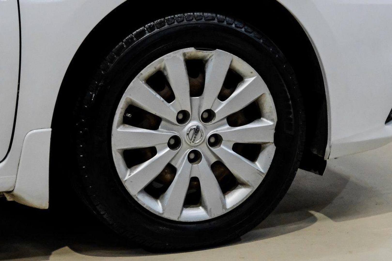 2016 Fresh Powder /Marble Gray Nissan Sentra S (3N1AB7AP3GY) with an 1.8L 4-Cylinder DOHC 16V engine, CVT transmission, located at 15300 Midway Rd., Addison, TX, 75001, (972) 702-0011, 32.958321, -96.838074 - Photo#51