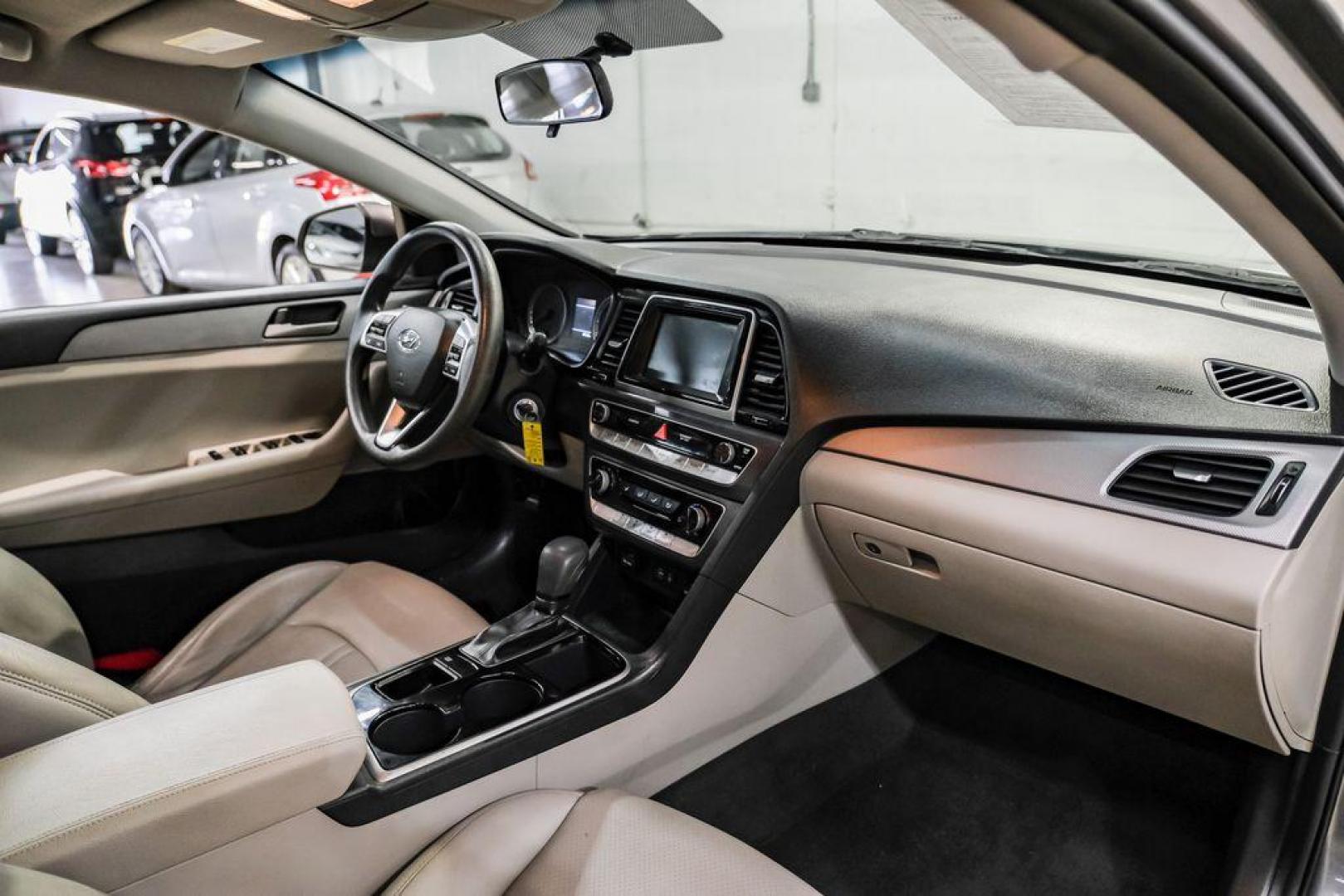 2019 Machine Gray /Gray Hyundai Sonata SE (5NPE24AF8KH) with an 2.4L I4 DGI DOHC 16V engine, Automatic transmission, located at 15300 Midway Rd., Addison, TX, 75001, (972) 702-0011, 32.958321, -96.838074 - Photo#13