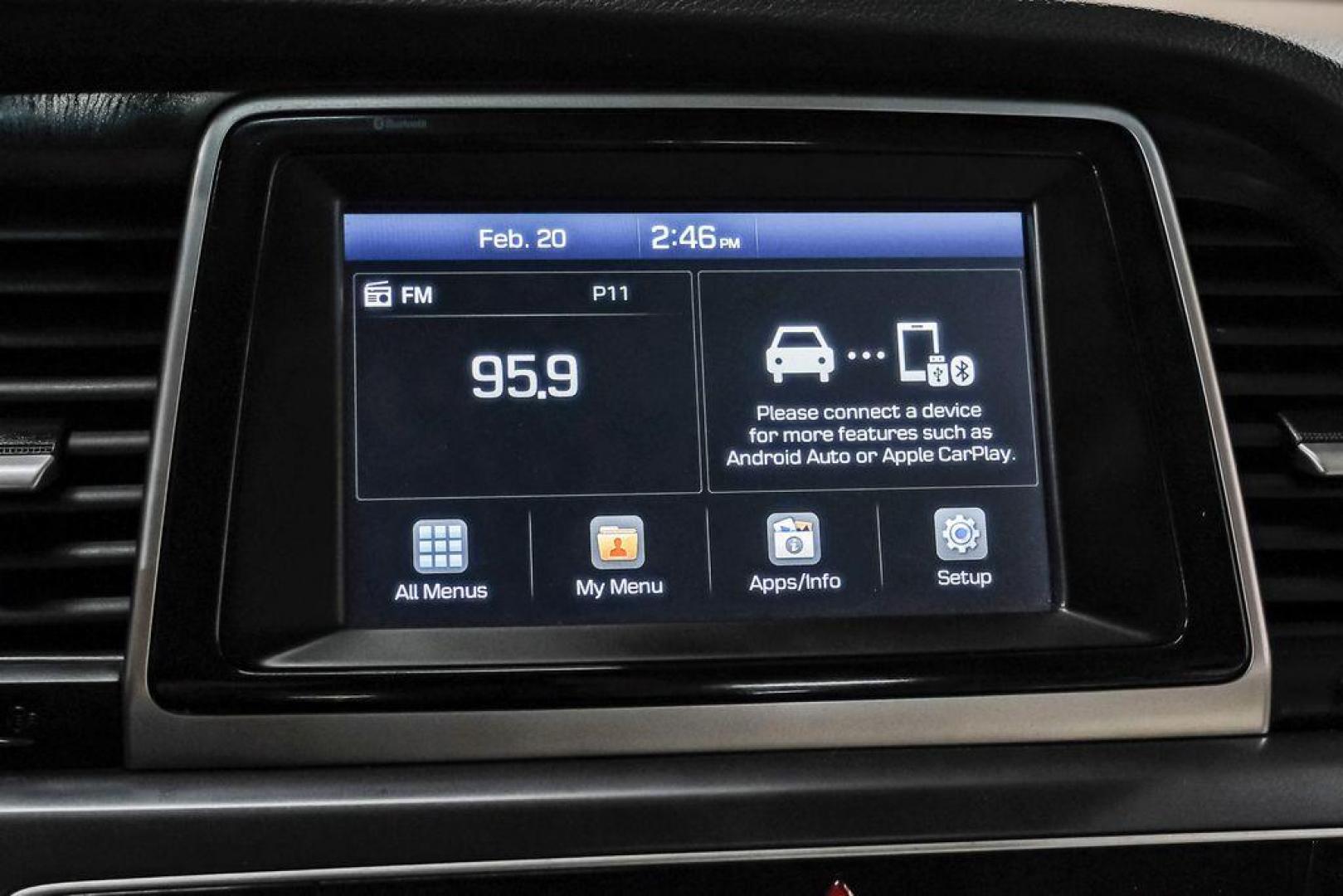 2019 Machine Gray /Gray Hyundai Sonata SE (5NPE24AF8KH) with an 2.4L I4 DGI DOHC 16V engine, Automatic transmission, located at 15300 Midway Rd., Addison, TX, 75001, (972) 702-0011, 32.958321, -96.838074 - Photo#22