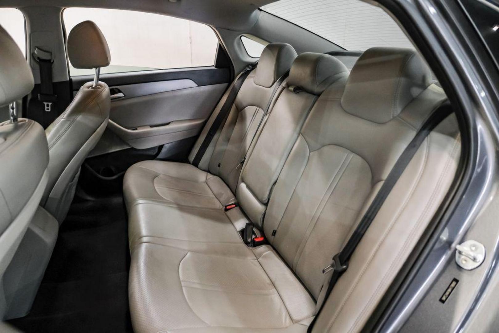 2019 Machine Gray /Gray Hyundai Sonata SE (5NPE24AF8KH) with an 2.4L I4 DGI DOHC 16V engine, Automatic transmission, located at 15300 Midway Rd., Addison, TX, 75001, (972) 702-0011, 32.958321, -96.838074 - Photo#38