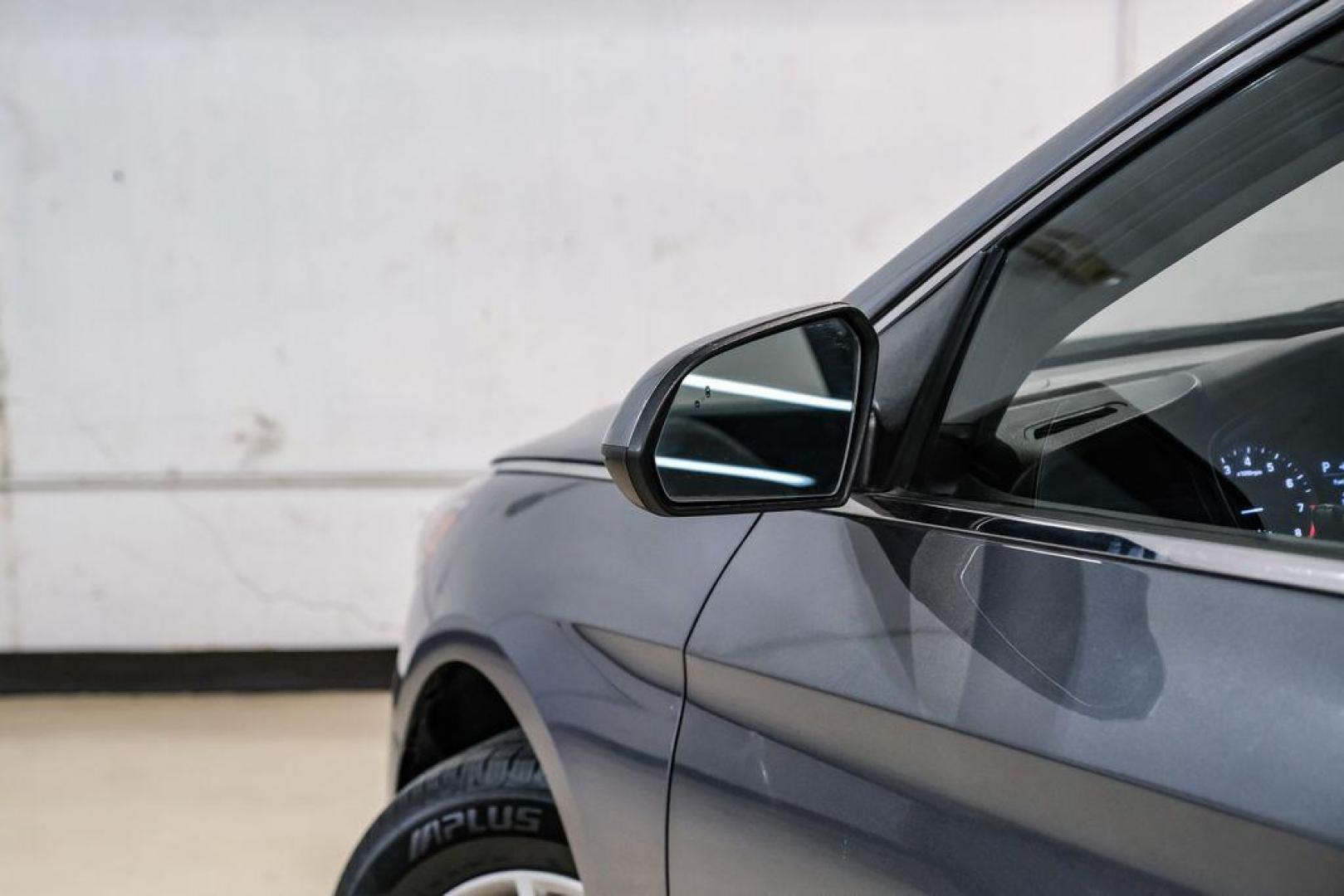 2019 Machine Gray /Gray Hyundai Sonata SE (5NPE24AF8KH) with an 2.4L I4 DGI DOHC 16V engine, Automatic transmission, located at 15300 Midway Rd., Addison, TX, 75001, (972) 702-0011, 32.958321, -96.838074 - Photo#40