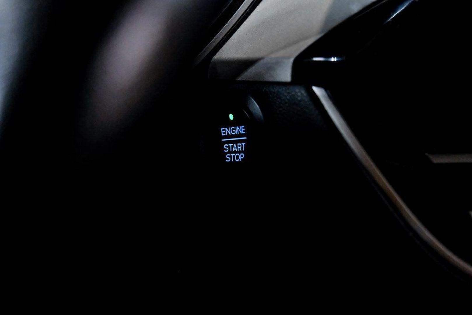 2020 Magnetic /Ebony Ford Escape SEL (1FMCU0H62LU) with an 1.5L EcoBoost engine, Automatic transmission, located at 15300 Midway Rd., Addison, TX, 75001, (972) 702-0011, 32.958321, -96.838074 - Photo#20