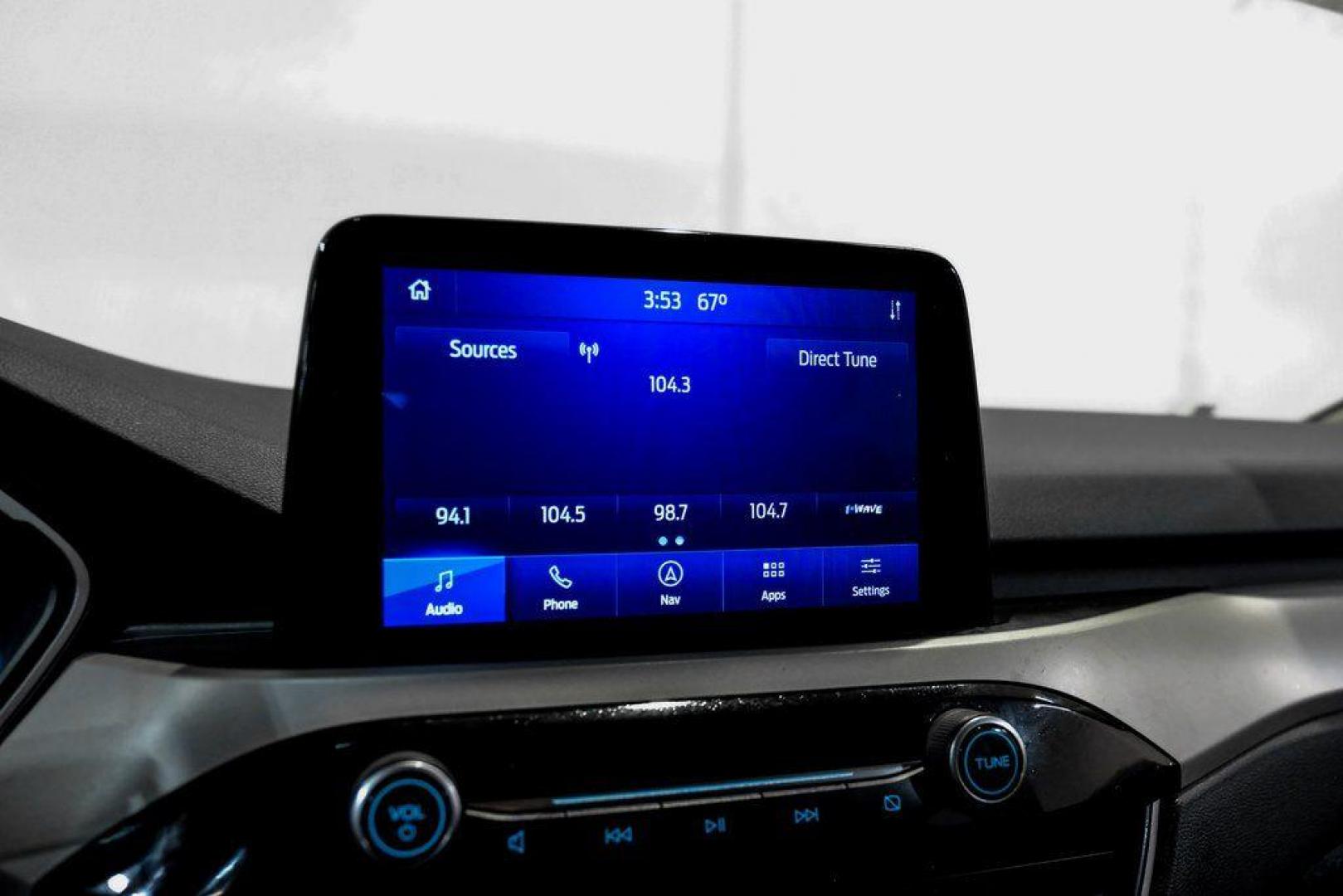 2020 Magnetic /Ebony Ford Escape SEL (1FMCU0H62LU) with an 1.5L EcoBoost engine, Automatic transmission, located at 15300 Midway Rd., Addison, TX, 75001, (972) 702-0011, 32.958321, -96.838074 - Photo#27