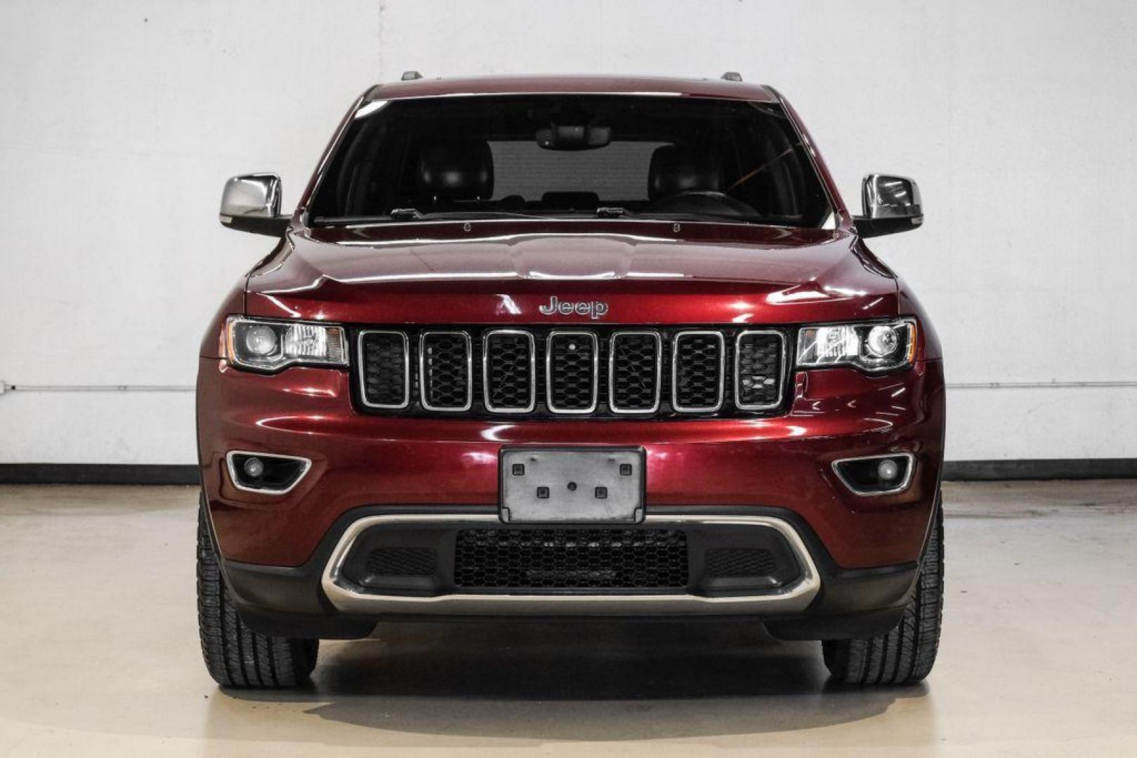 2020 Velvet Red Pearlcoat /Black Jeep Grand Cherokee Limited (1C4RJEBG7LC) with an 3.6L V6 24V VVT engine, Automatic transmission, located at 15300 Midway Rd., Addison, TX, 75001, (972) 702-0011, 32.958321, -96.838074 - Photo#7