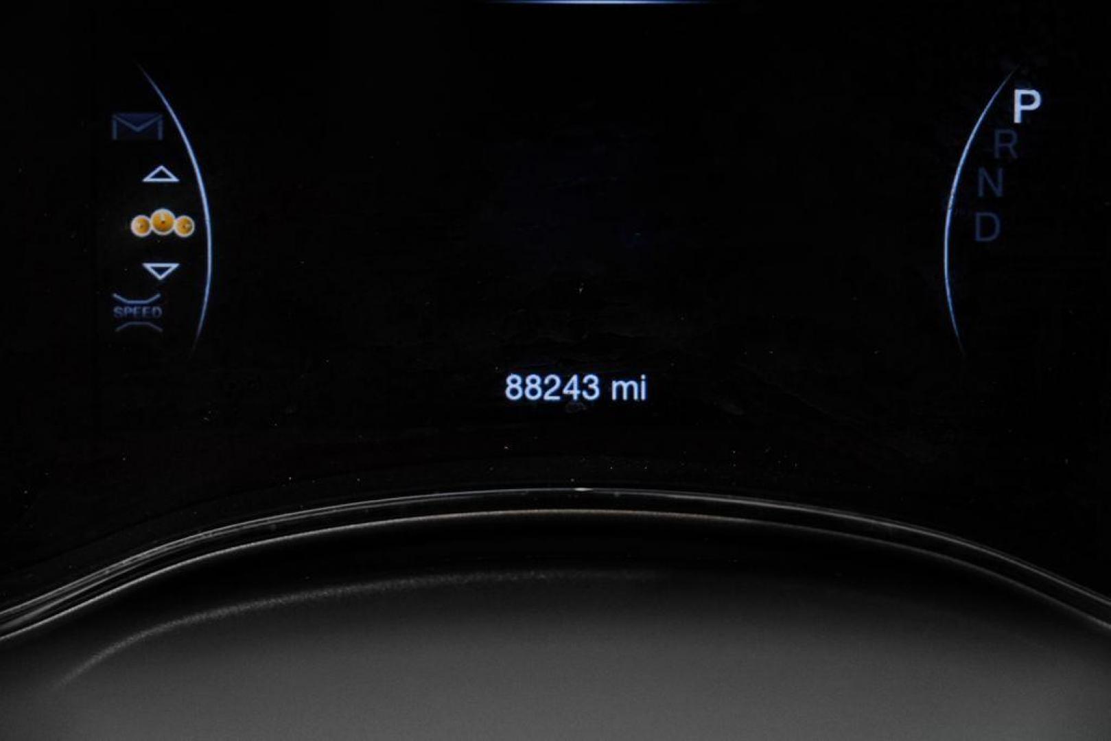 2020 Velvet Red Pearlcoat /Black Jeep Grand Cherokee Limited (1C4RJEBG7LC) with an 3.6L V6 24V VVT engine, Automatic transmission, located at 15300 Midway Rd., Addison, TX, 75001, (972) 702-0011, 32.958321, -96.838074 - Photo#25