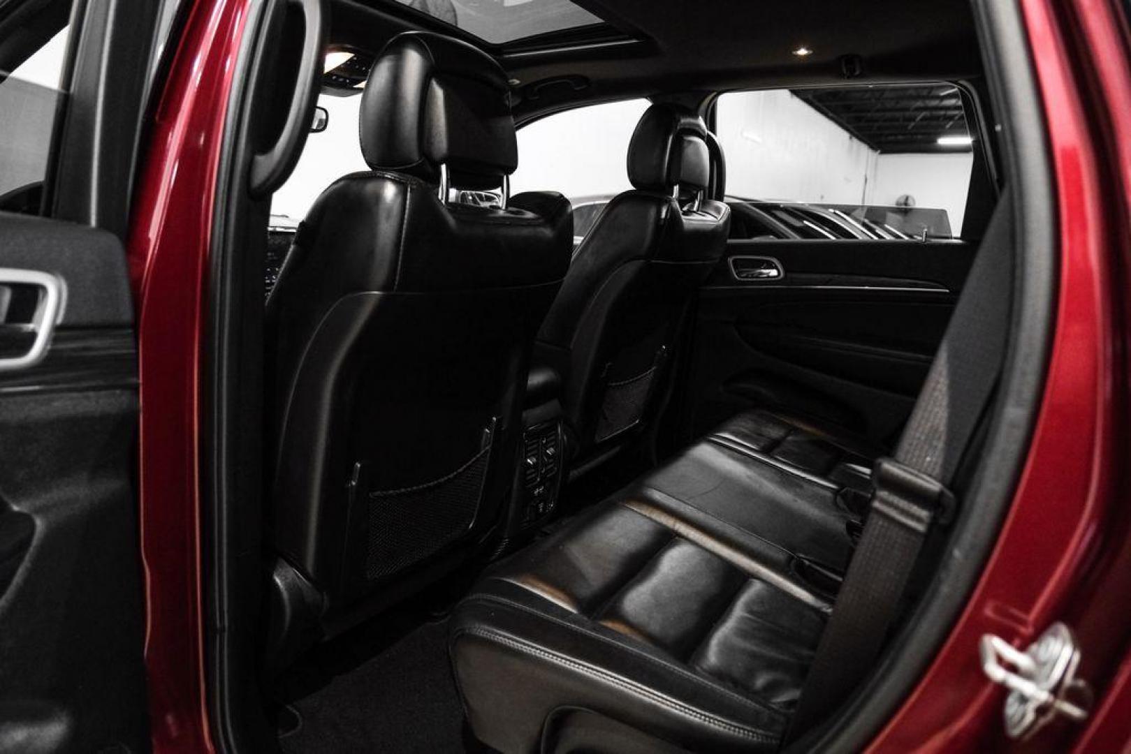 2020 Velvet Red Pearlcoat /Black Jeep Grand Cherokee Limited (1C4RJEBG7LC) with an 3.6L V6 24V VVT engine, Automatic transmission, located at 15300 Midway Rd., Addison, TX, 75001, (972) 702-0011, 32.958321, -96.838074 - Photo#41
