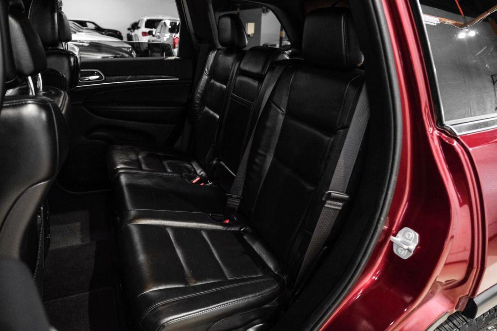 2020 Velvet Red Pearlcoat /Black Jeep Grand Cherokee Limited (1C4RJEBG7LC) with an 3.6L V6 24V VVT engine, Automatic transmission, located at 15300 Midway Rd., Addison, TX, 75001, (972) 702-0011, 32.958321, -96.838074 - Photo#42