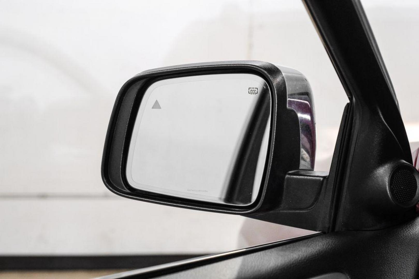 2020 Velvet Red Pearlcoat /Black Jeep Grand Cherokee Limited (1C4RJEBG7LC) with an 3.6L V6 24V VVT engine, Automatic transmission, located at 15300 Midway Rd., Addison, TX, 75001, (972) 702-0011, 32.958321, -96.838074 - Photo#44