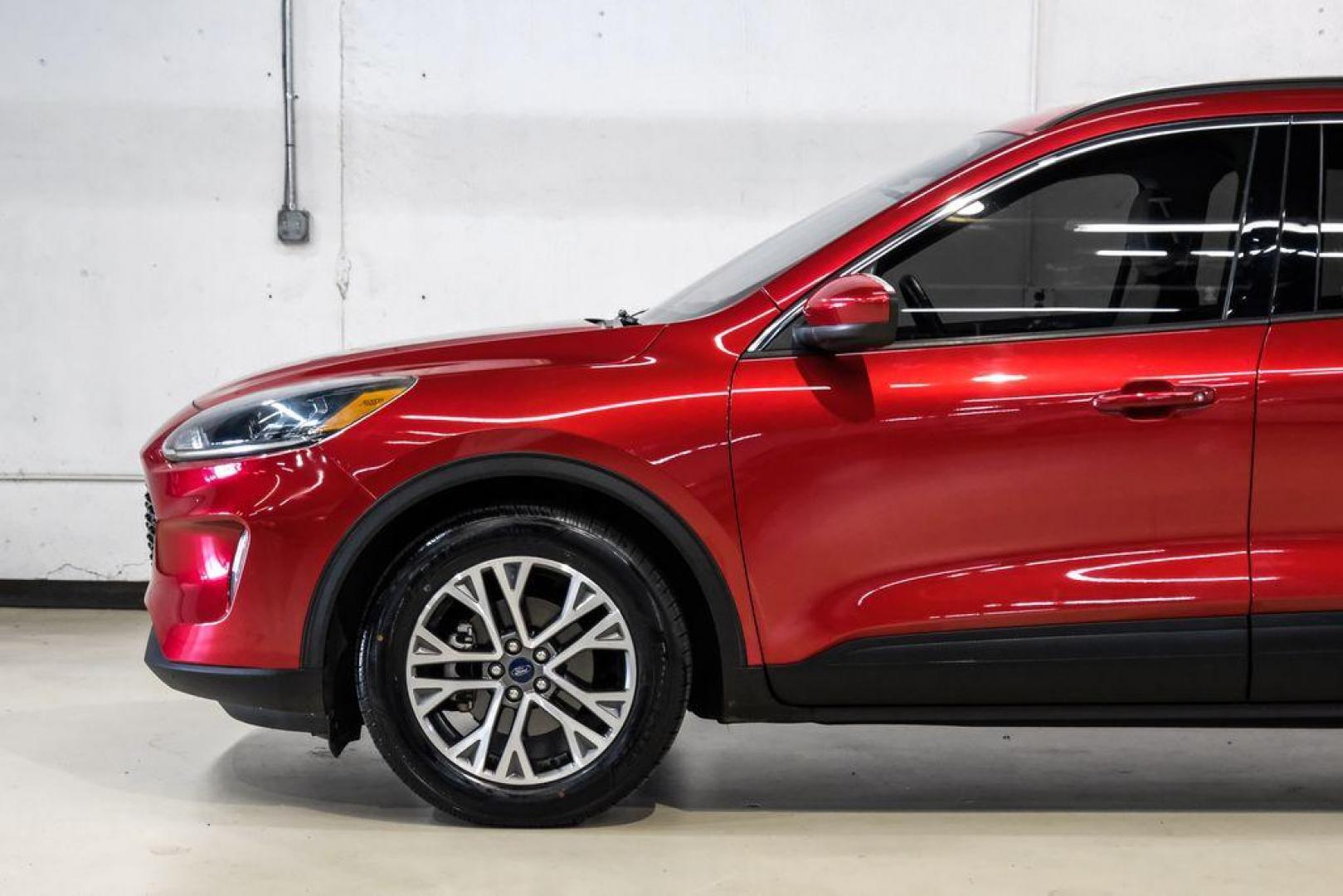 2020 Red Metallic /Sandstone Ford Escape SEL (1FMCU0H66LU) with an 1.5L EcoBoost engine, Automatic transmission, located at 15300 Midway Rd., Addison, TX, 75001, (972) 702-0011, 32.958321, -96.838074 - Photo#11