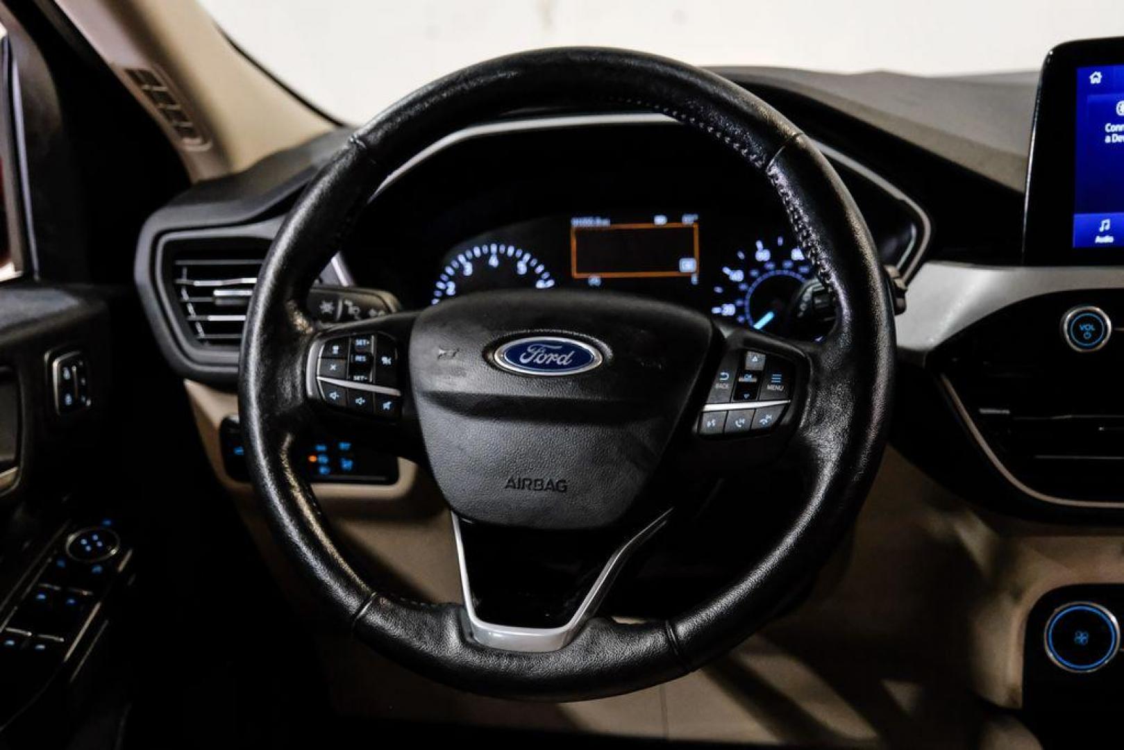 2020 Red Metallic /Sandstone Ford Escape SEL (1FMCU0H66LU) with an 1.5L EcoBoost engine, Automatic transmission, located at 15300 Midway Rd., Addison, TX, 75001, (972) 702-0011, 32.958321, -96.838074 - Photo#15