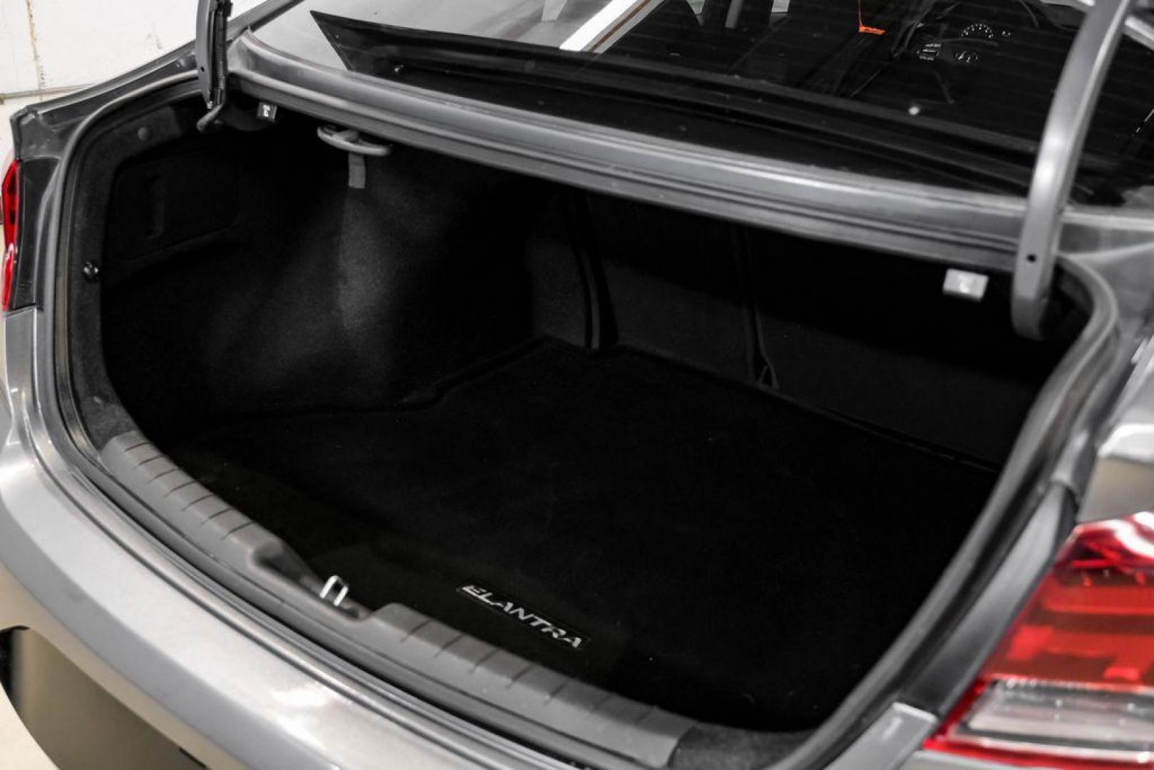 2020 Machine Gray /Black Hyundai Elantra SEL (5NPD84LFXLH) with an 2.0L 4-Cylinder DOHC 16V engine, CVT transmission, located at 15300 Midway Rd., Addison, TX, 75001, (972) 702-0011, 32.958321, -96.838074 - Photo#51