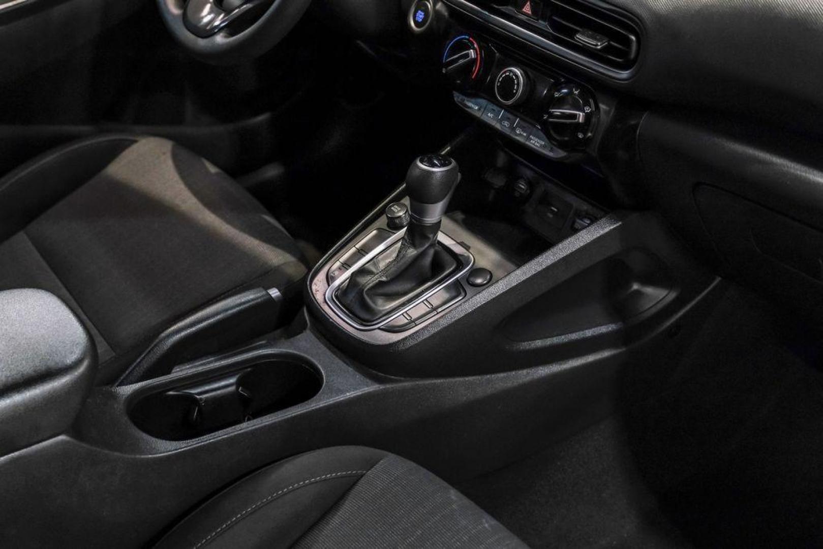 2022 Ultra Black /Black Hyundai Kona SEL (KM8K62AB1NU) with an 2.0L I4 MPI DOHC 16V LEV3-ULEV70 147hp engine, CVT transmission, located at 15300 Midway Rd., Addison, TX, 75001, (972) 702-0011, 32.958321, -96.838074 - Photo#22