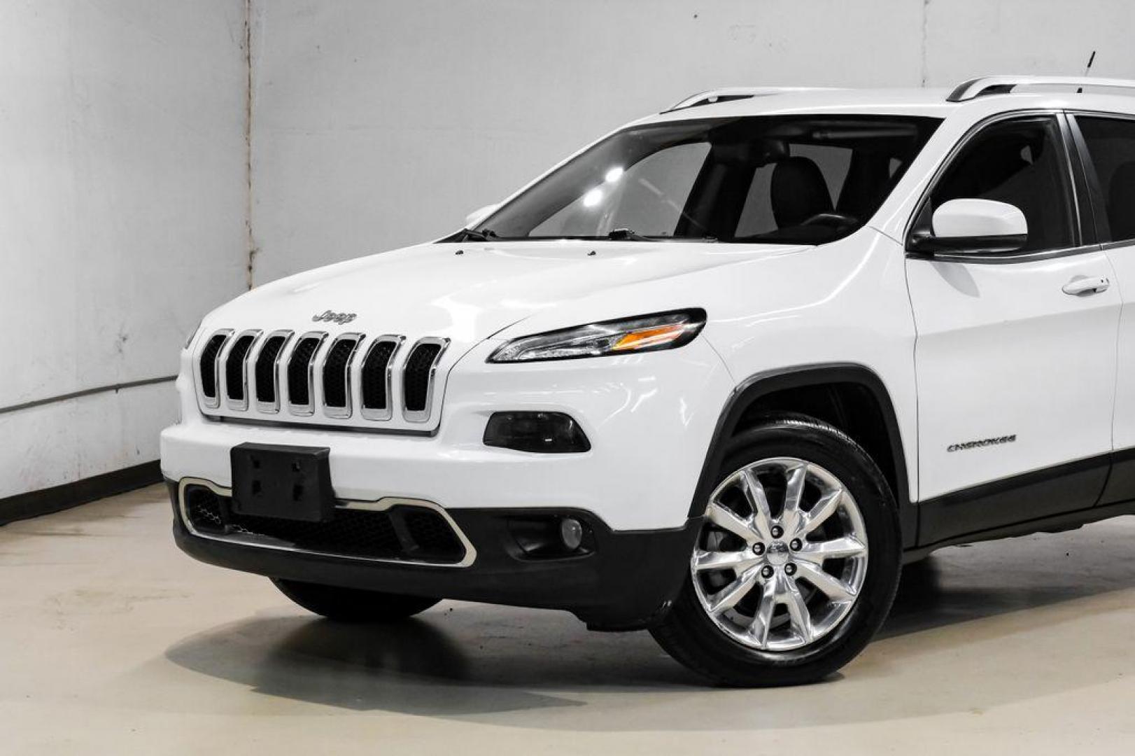 2015 Bright White Clearcoat /Indigo Blue/Brown Jeep Cherokee Limited (1C4PJMDS3FW) with an 3.2L V6 engine, Automatic transmission, located at 15300 Midway Rd., Addison, TX, 75001, (972) 702-0011, 32.958321, -96.838074 - Photo#4