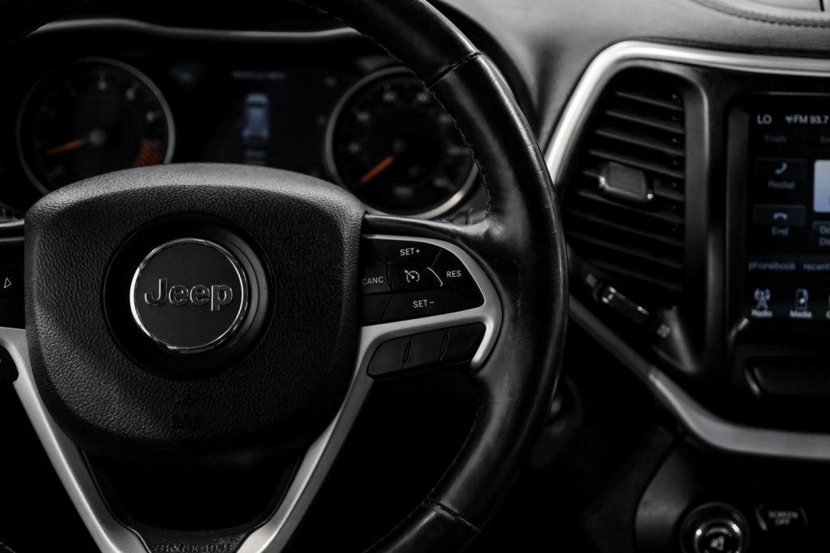 2015 Bright White Clearcoat /Indigo Blue/Brown Jeep Cherokee Limited (1C4PJMDS3FW) with an 3.2L V6 engine, Automatic transmission, located at 15300 Midway Rd., Addison, TX, 75001, (972) 702-0011, 32.958321, -96.838074 - Photo#21