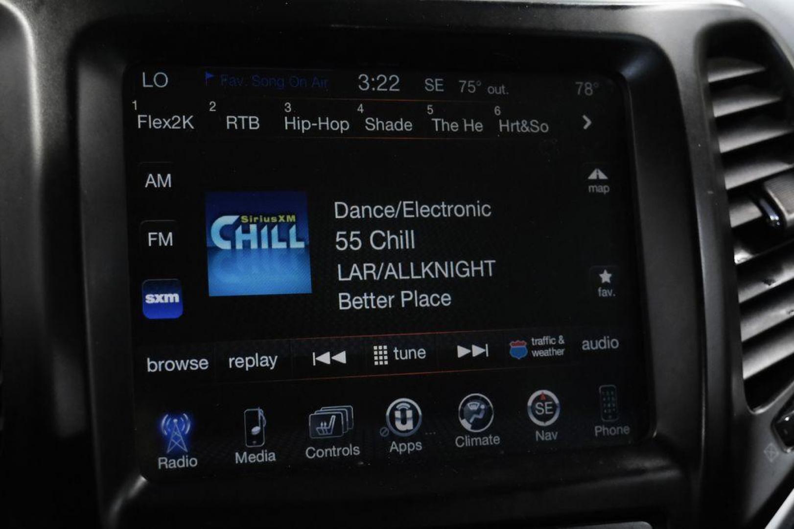 2015 Bright White Clearcoat /Indigo Blue/Brown Jeep Cherokee Limited (1C4PJMDS3FW) with an 3.2L V6 engine, Automatic transmission, located at 15300 Midway Rd., Addison, TX, 75001, (972) 702-0011, 32.958321, -96.838074 - Photo#29