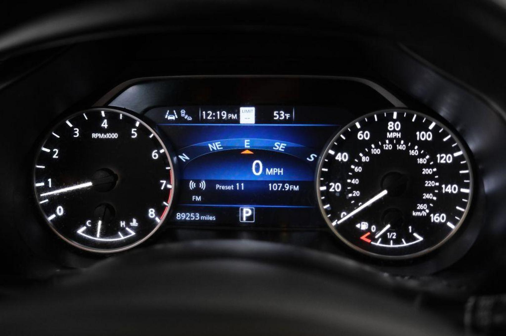 2020 Brilliant Silver Metallic /Graphite Nissan Murano Platinum (5N1AZ2DS3LN) with an 3.5L V6 DOHC 24V engine, CVT transmission, located at 15300 Midway Rd., Addison, TX, 75001, (972) 702-0011, 32.958321, -96.838074 - Photo#19