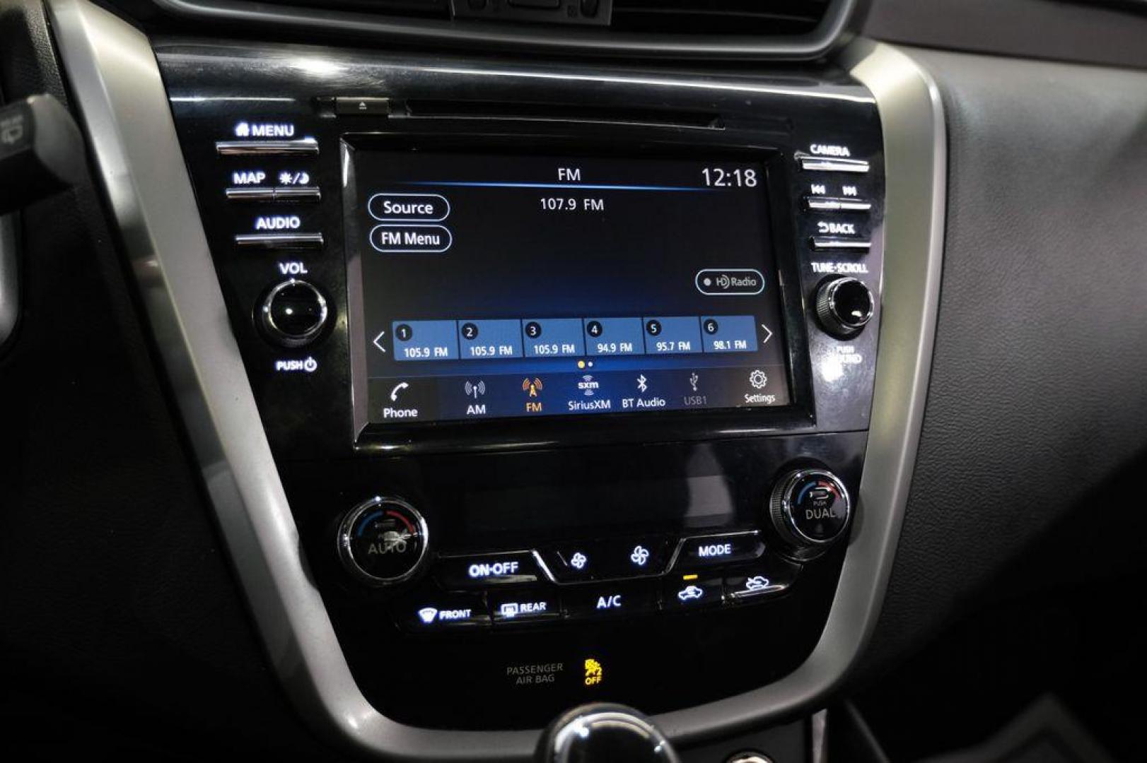 2020 Brilliant Silver Metallic /Graphite Nissan Murano Platinum (5N1AZ2DS3LN) with an 3.5L V6 DOHC 24V engine, CVT transmission, located at 15300 Midway Rd., Addison, TX, 75001, (972) 702-0011, 32.958321, -96.838074 - Photo#30