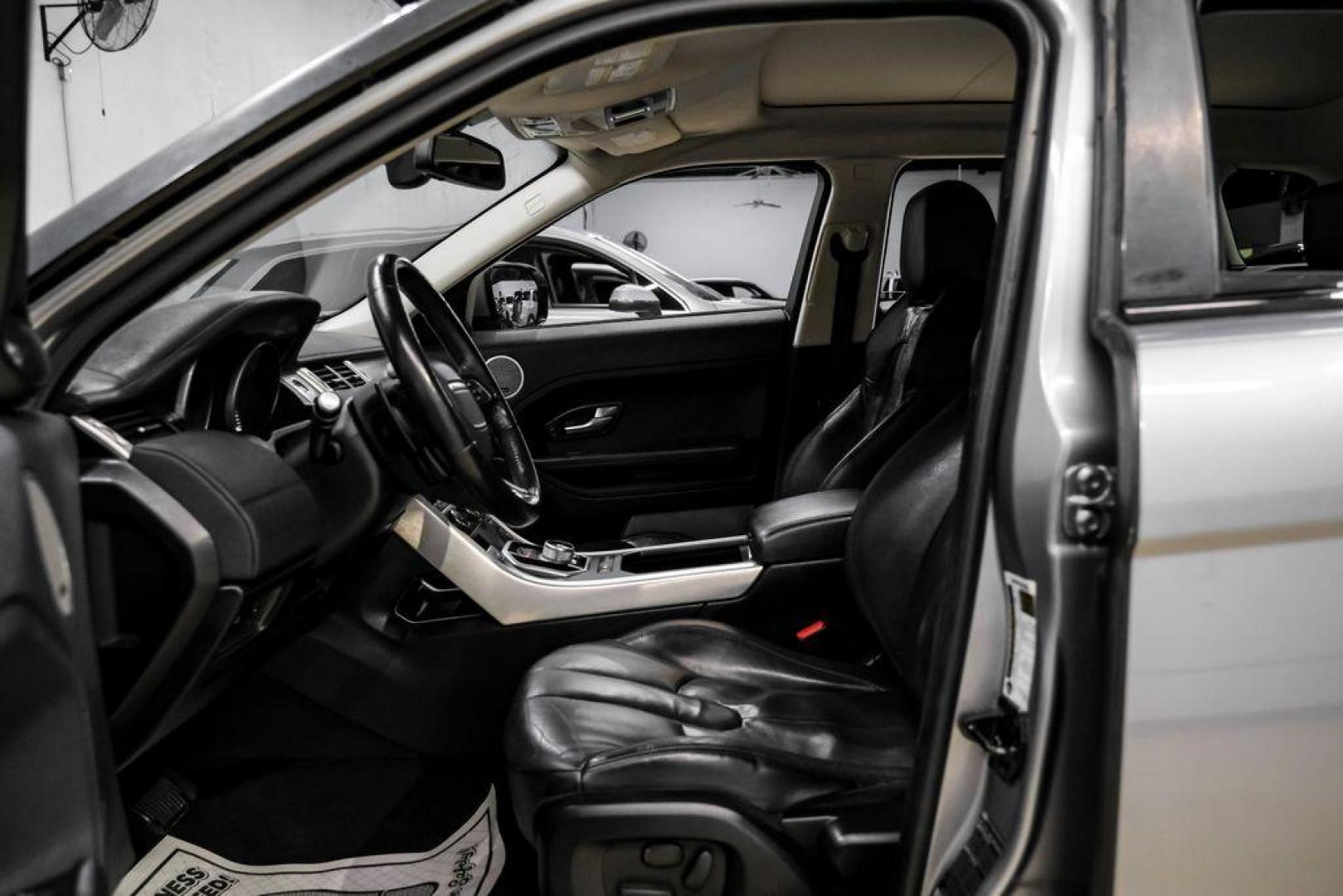 2013 Orkney Gray /Ebony/Ebony Land Rover Range Rover Evoque Pure (SALVR2BG8DH) with an 2.0L I4 engine, Automatic transmission, located at 15300 Midway Rd., Addison, TX, 75001, (972) 702-0011, 32.958321, -96.838074 - Photo#3