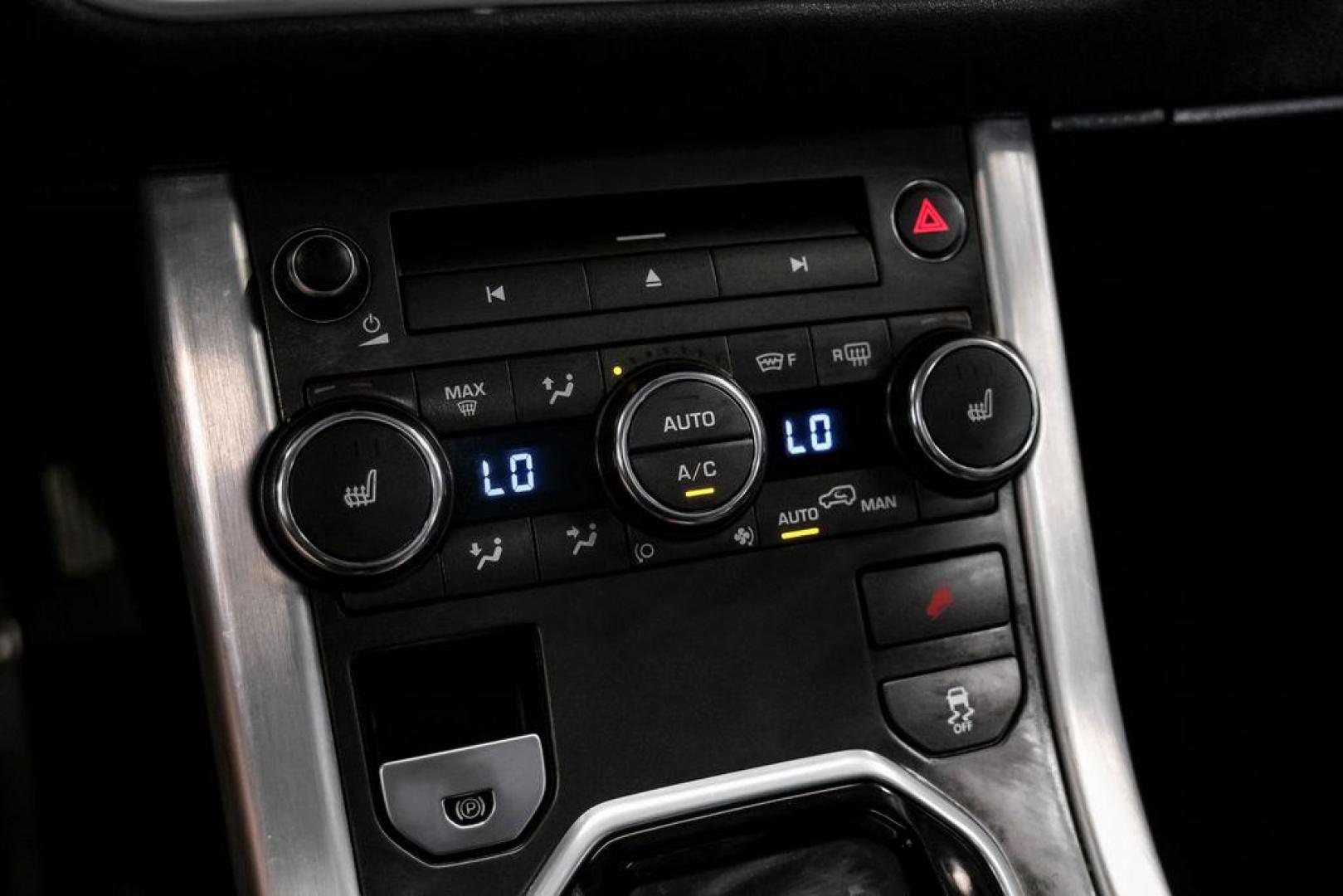 2013 Orkney Gray /Ebony/Ebony Land Rover Range Rover Evoque Pure (SALVR2BG8DH) with an 2.0L I4 engine, Automatic transmission, located at 15300 Midway Rd., Addison, TX, 75001, (972) 702-0011, 32.958321, -96.838074 - Photo#29