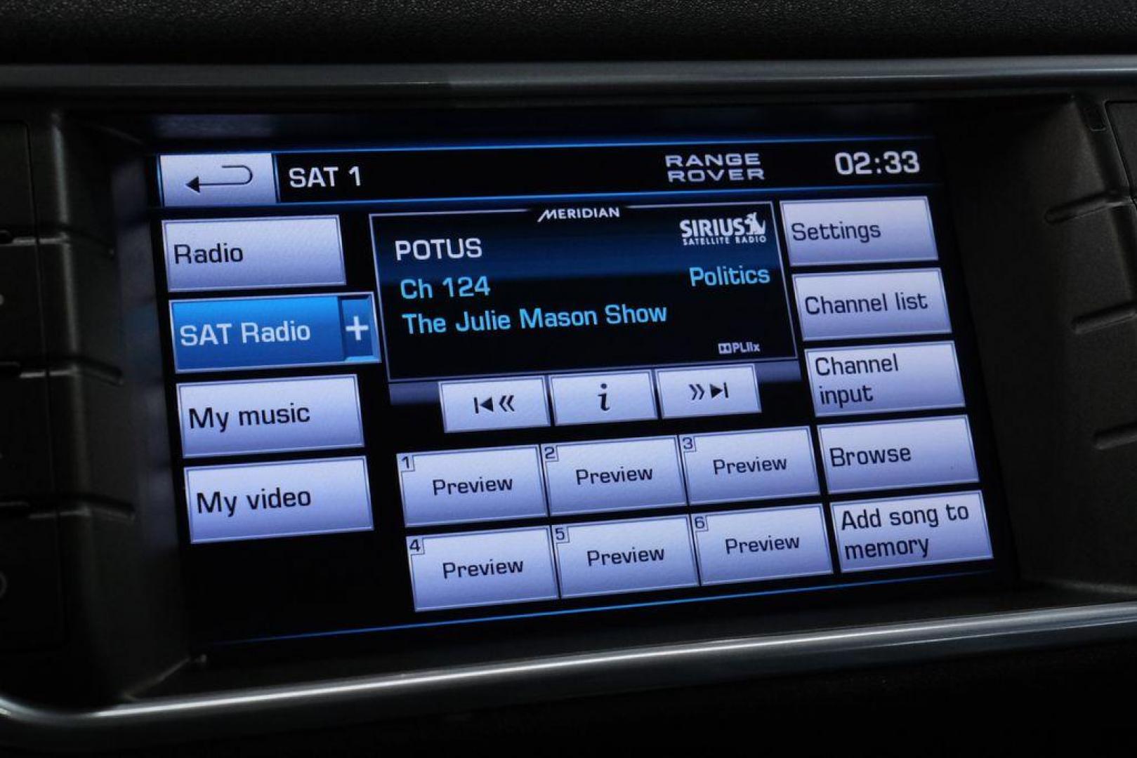 2013 Orkney Gray /Ebony/Ebony Land Rover Range Rover Evoque Pure (SALVR2BG8DH) with an 2.0L I4 engine, Automatic transmission, located at 15300 Midway Rd., Addison, TX, 75001, (972) 702-0011, 32.958321, -96.838074 - Photo#30