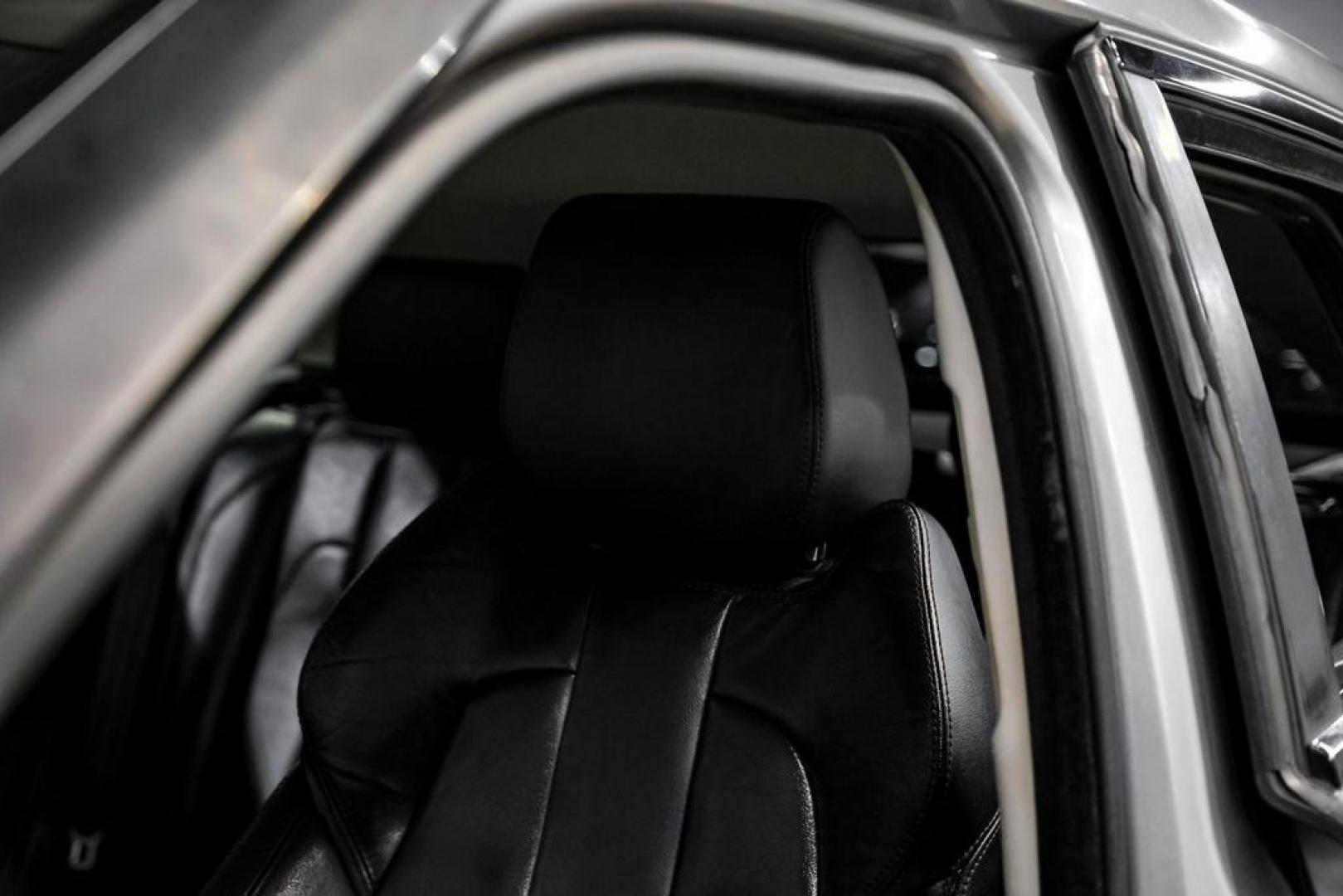 2013 Orkney Gray /Ebony/Ebony Land Rover Range Rover Evoque Pure (SALVR2BG8DH) with an 2.0L I4 engine, Automatic transmission, located at 15300 Midway Rd., Addison, TX, 75001, (972) 702-0011, 32.958321, -96.838074 - Photo#32