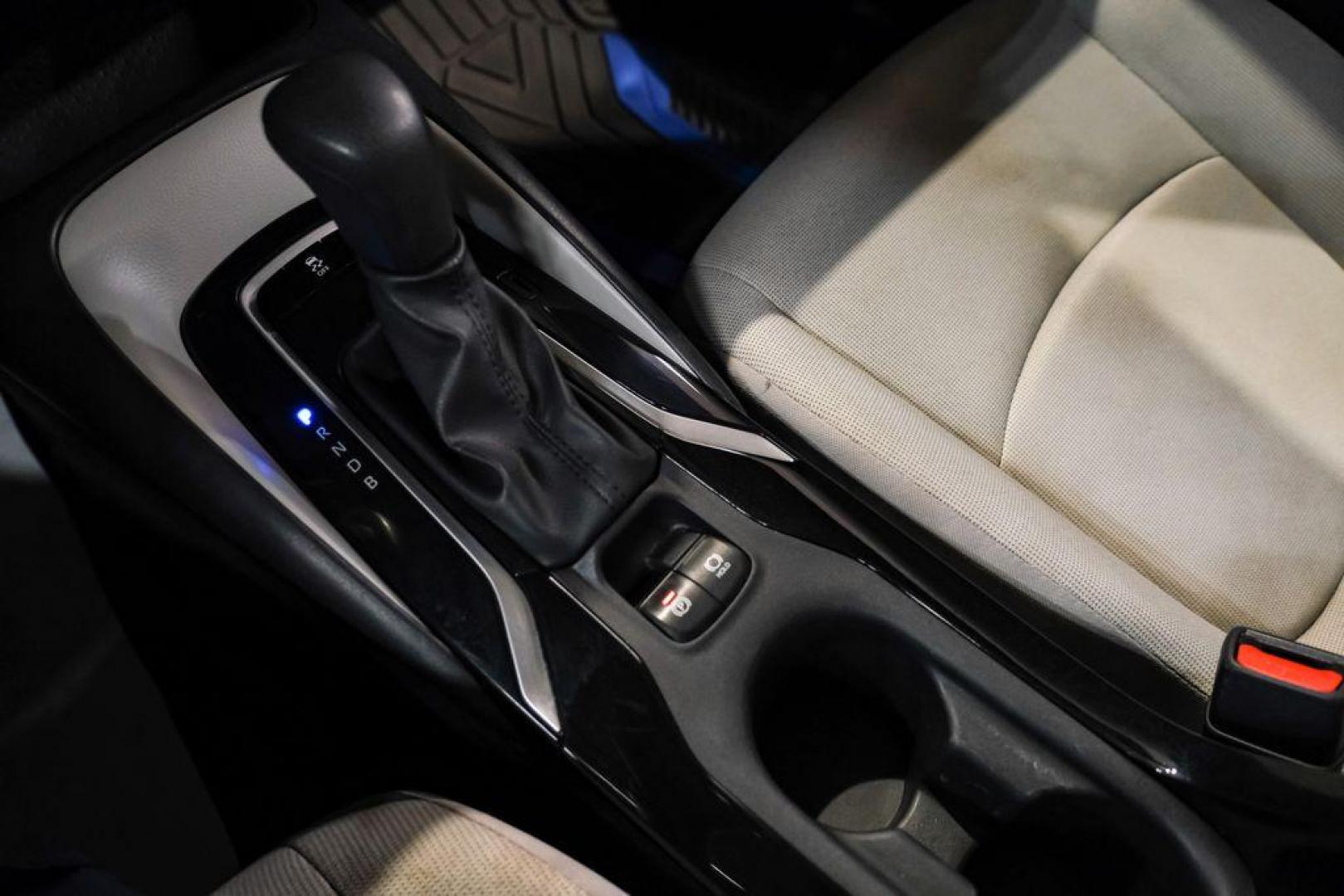 2022 Blueprint /Black/Blue Toyota Corolla LE (5YFEPMAE7NP) with an 1.8L I4 DOHC 16V engine, CVT transmission, located at 15300 Midway Rd., Addison, TX, 75001, (972) 702-0011, 32.958321, -96.838074 - Photo#22