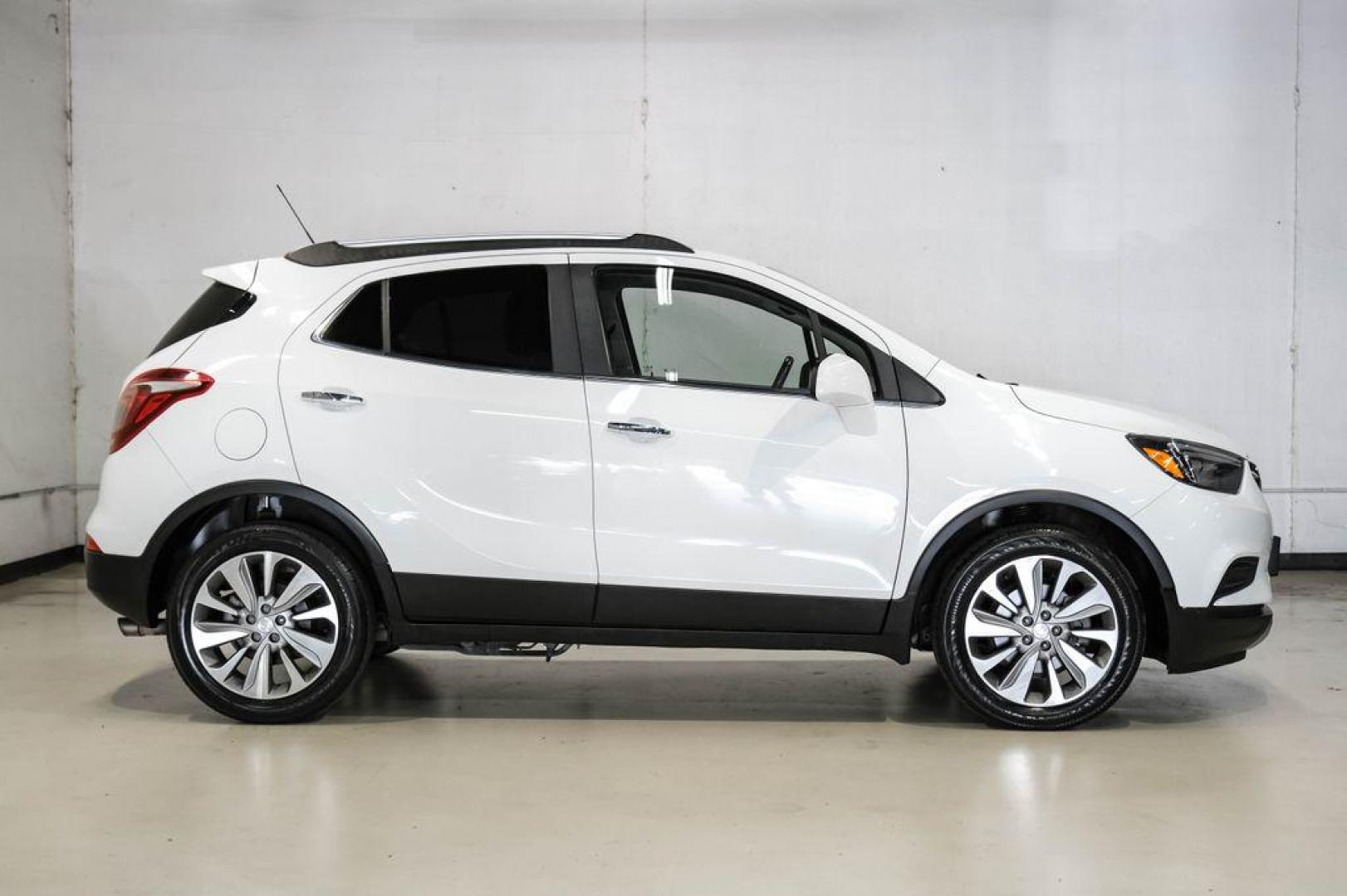 2020 Summit White /Ebony Buick Encore Preferred (KL4CJASB8LB) with an ECOTEC 1.4L I4 SMPI DOHC Turbocharged VVT engine, Automatic transmission, located at 15300 Midway Rd., Addison, TX, 75001, (972) 702-0011, 32.958321, -96.838074 - Photo#8