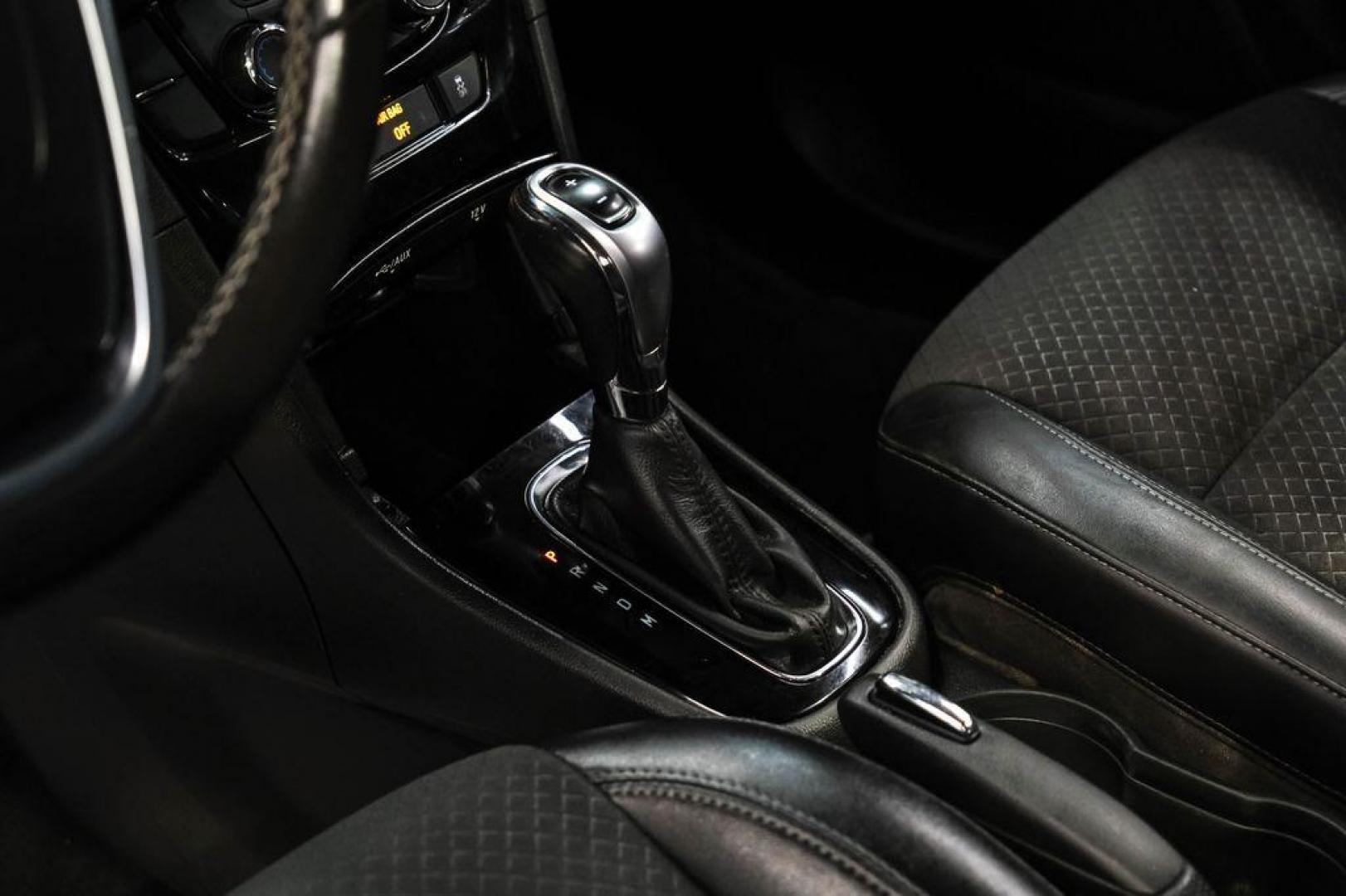 2020 Summit White /Ebony Buick Encore Preferred (KL4CJASB8LB) with an ECOTEC 1.4L I4 SMPI DOHC Turbocharged VVT engine, Automatic transmission, located at 15300 Midway Rd., Addison, TX, 75001, (972) 702-0011, 32.958321, -96.838074 - Photo#25