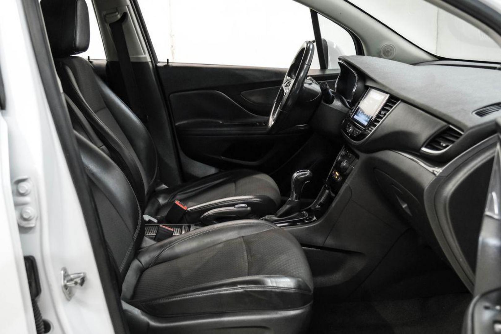 2020 Summit White /Ebony Buick Encore Preferred (KL4CJASB8LB) with an ECOTEC 1.4L I4 SMPI DOHC Turbocharged VVT engine, Automatic transmission, located at 15300 Midway Rd., Addison, TX, 75001, (972) 702-0011, 32.958321, -96.838074 - Photo#33