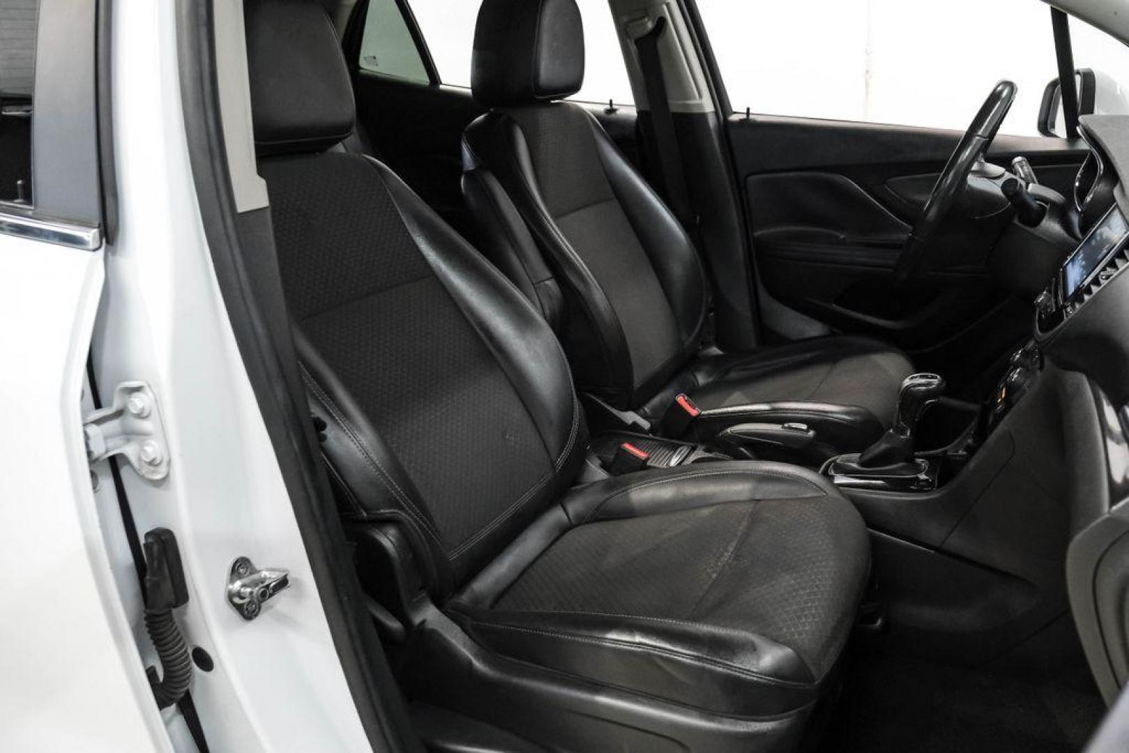 2020 Summit White /Ebony Buick Encore Preferred (KL4CJASB8LB) with an ECOTEC 1.4L I4 SMPI DOHC Turbocharged VVT engine, Automatic transmission, located at 15300 Midway Rd., Addison, TX, 75001, (972) 702-0011, 32.958321, -96.838074 - Photo#34