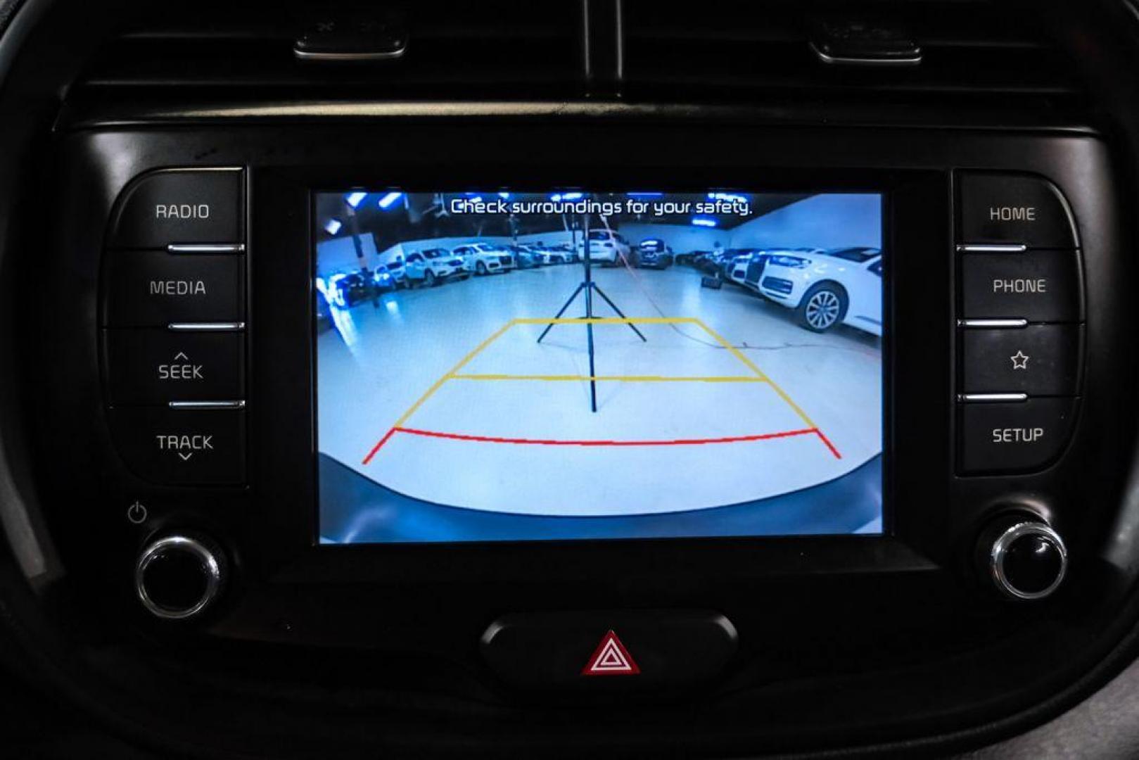 2021 Snow White Pearl /Black Kia Soul S (KNDJ23AUXM7) with an 2.0L I4 MPI DOHC 16V LEV3-SULEV30 147hp engine, CVT transmission, located at 15300 Midway Rd., Addison, TX, 75001, (972) 702-0011, 32.958321, -96.838074 - Photo#19