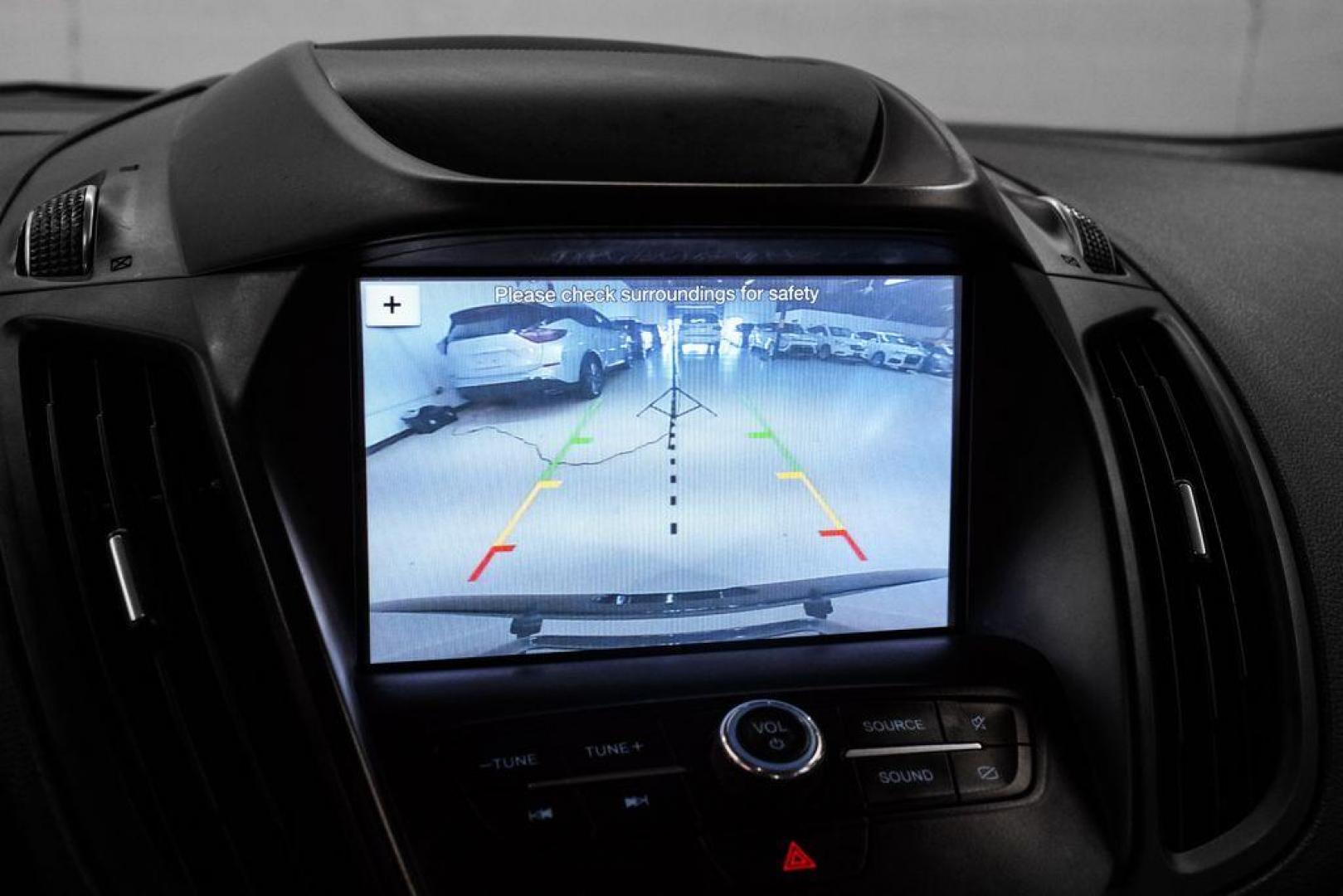 2019 Black /Medium Light Stone Ford Escape SE (1FMCU0GD2KU) with an 1.5L EcoBoost engine, Automatic transmission, located at 15300 Midway Rd., Addison, TX, 75001, (972) 702-0011, 32.958321, -96.838074 - Photo#26