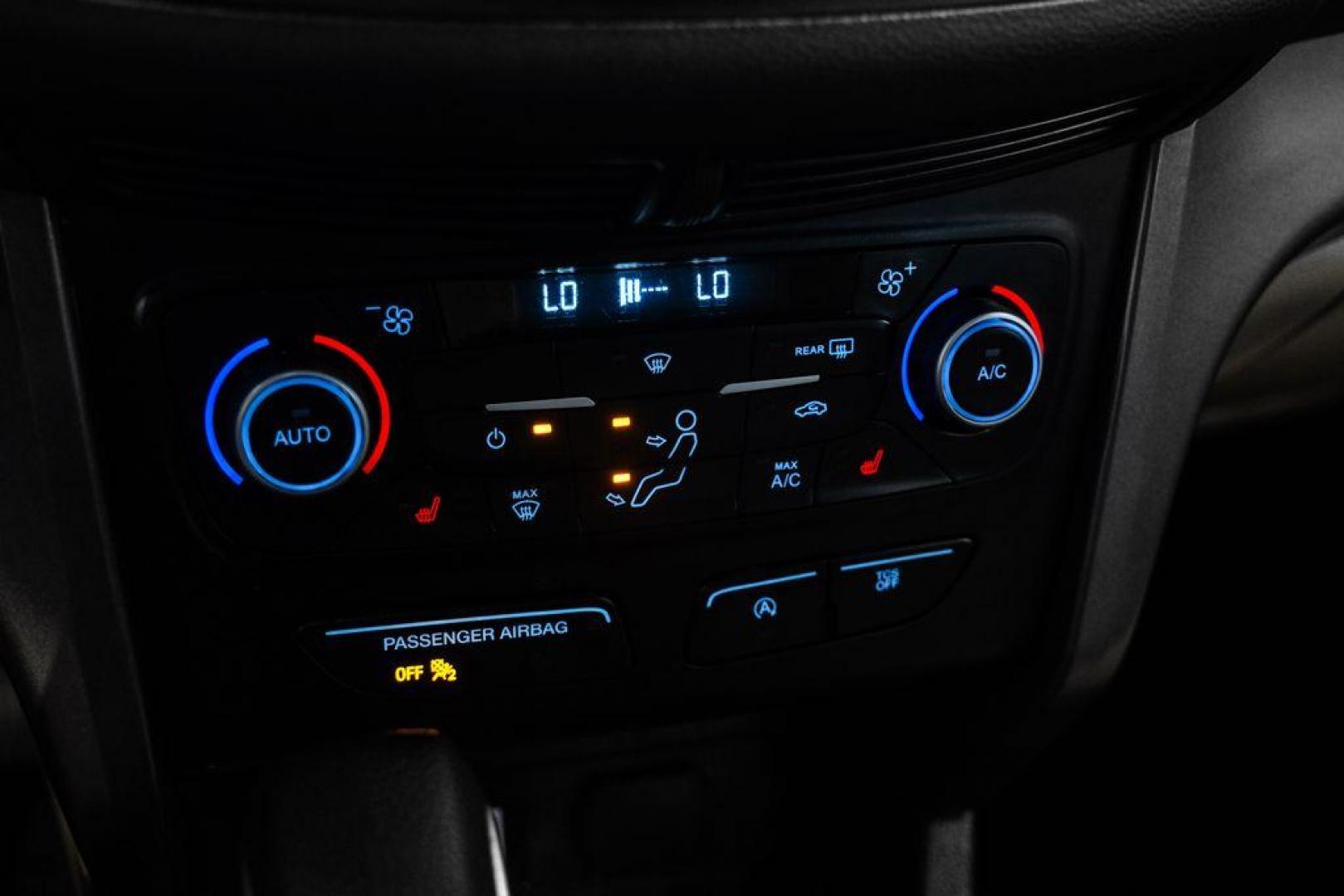 2019 Black /Medium Light Stone Ford Escape SE (1FMCU0GD2KU) with an 1.5L EcoBoost engine, Automatic transmission, located at 15300 Midway Rd., Addison, TX, 75001, (972) 702-0011, 32.958321, -96.838074 - Photo#28