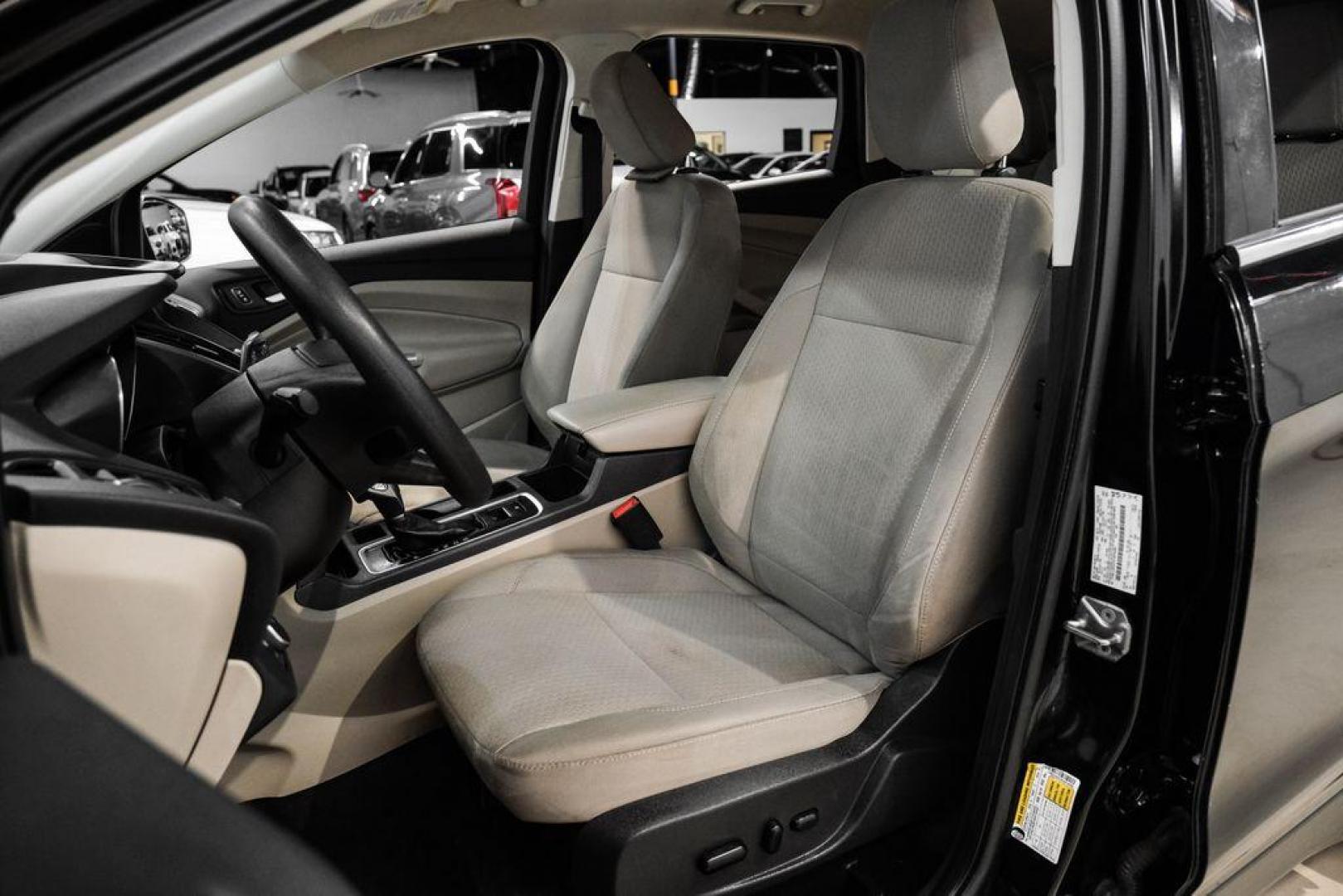 2019 Black /Medium Light Stone Ford Escape SE (1FMCU0GD2KU) with an 1.5L EcoBoost engine, Automatic transmission, located at 15300 Midway Rd., Addison, TX, 75001, (972) 702-0011, 32.958321, -96.838074 - Photo#31