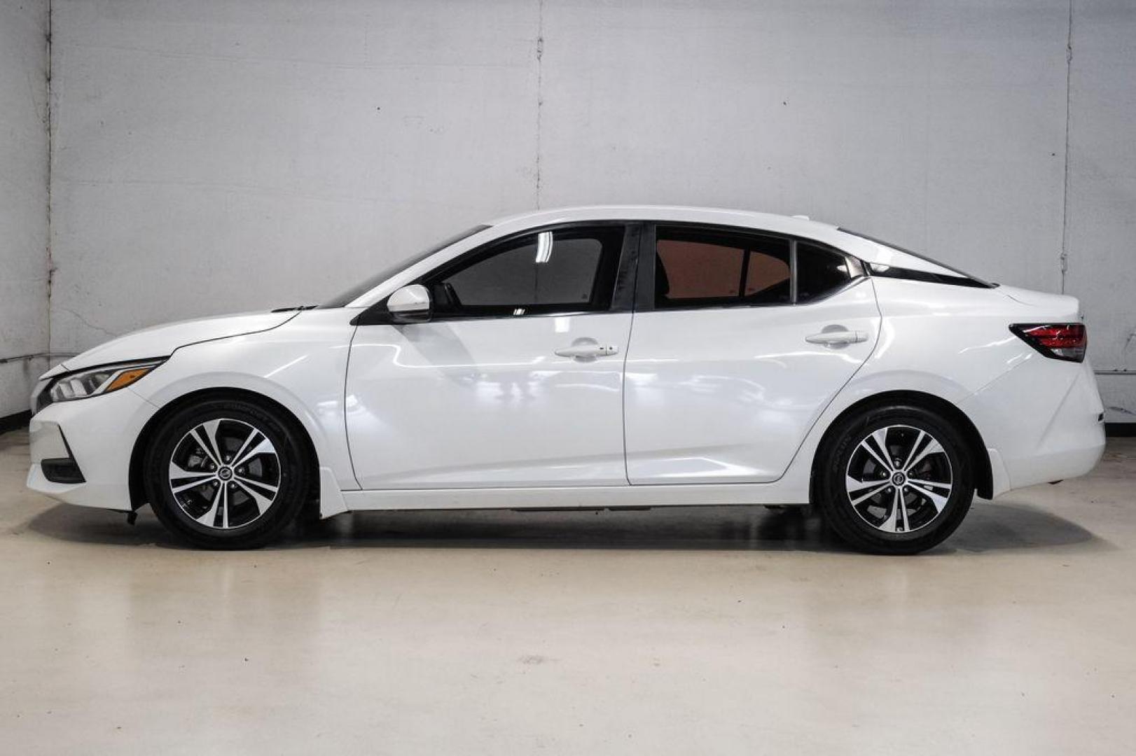 2020 Aspen White Tricoat /Charcoal Nissan Sentra SV (3N1AB8CVXLY) with an 2.0L DOHC engine, CVT transmission, located at 15300 Midway Rd., Addison, TX, 75001, (972) 702-0011, 32.958321, -96.838074 - Photo#10