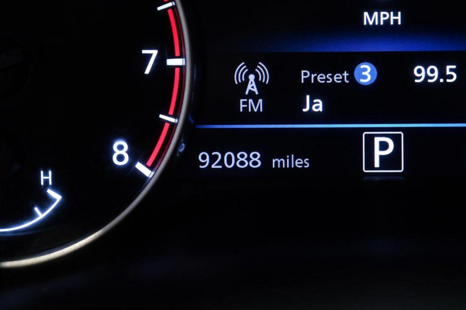 2020 Aspen White Tricoat /Charcoal Nissan Sentra SV (3N1AB8CVXLY) with an 2.0L DOHC engine, CVT transmission, located at 15300 Midway Rd., Addison, TX, 75001, (972) 702-0011, 32.958321, -96.838074 - Photo#20