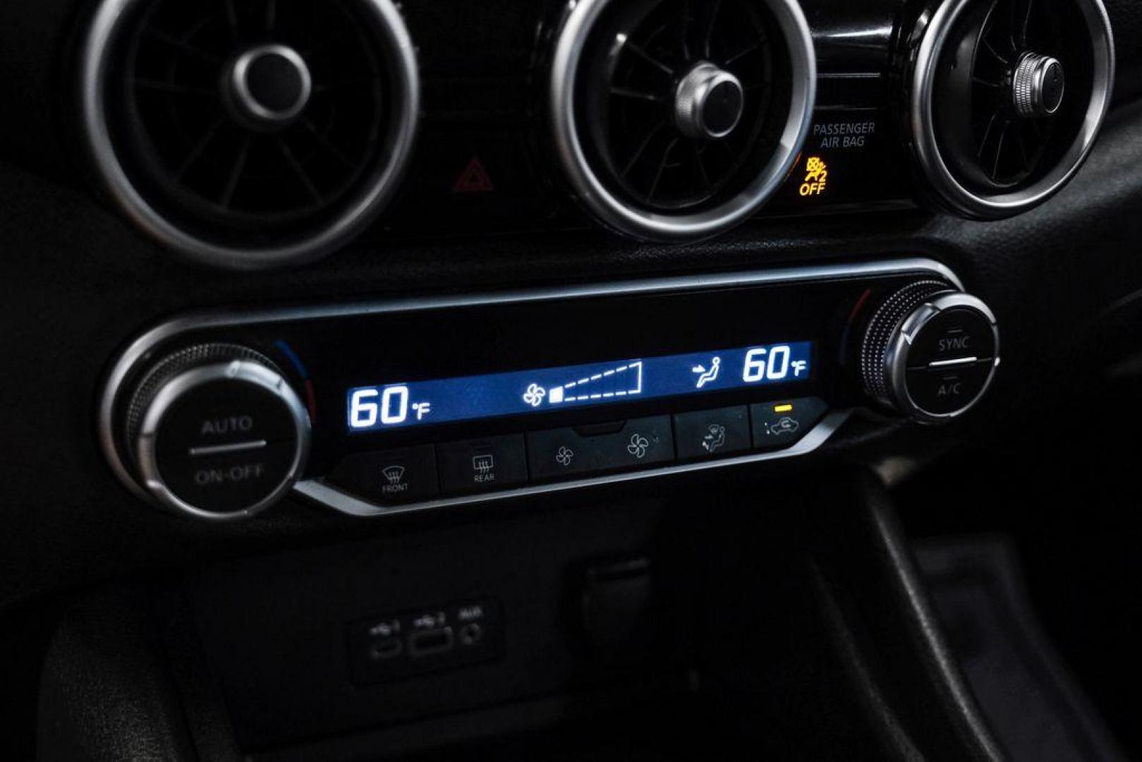 2020 Aspen White Tricoat /Charcoal Nissan Sentra SV (3N1AB8CVXLY) with an 2.0L DOHC engine, CVT transmission, located at 15300 Midway Rd., Addison, TX, 75001, (972) 702-0011, 32.958321, -96.838074 - Photo#24