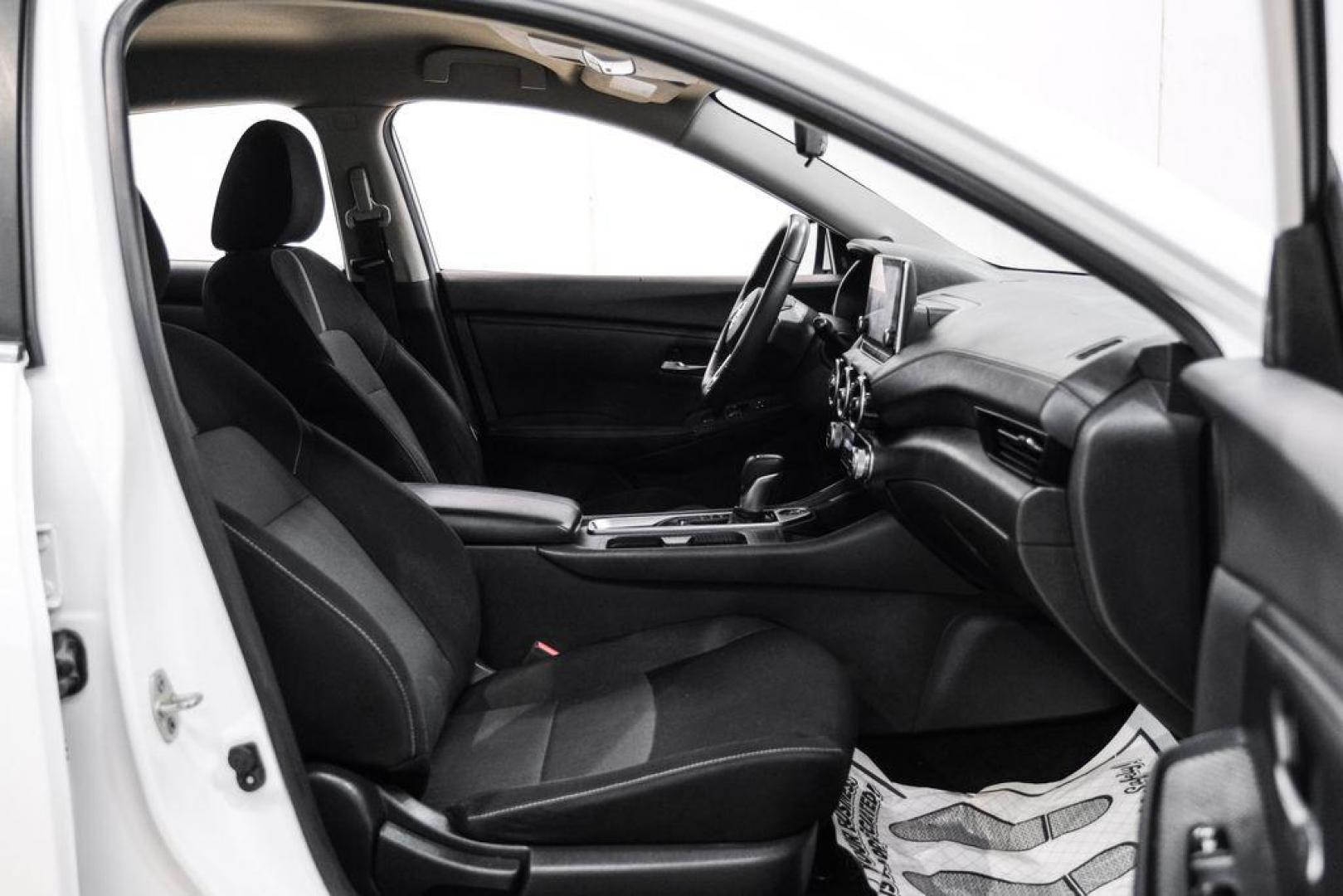 2020 Aspen White Tricoat /Charcoal Nissan Sentra SV (3N1AB8CVXLY) with an 2.0L DOHC engine, CVT transmission, located at 15300 Midway Rd., Addison, TX, 75001, (972) 702-0011, 32.958321, -96.838074 - Photo#30