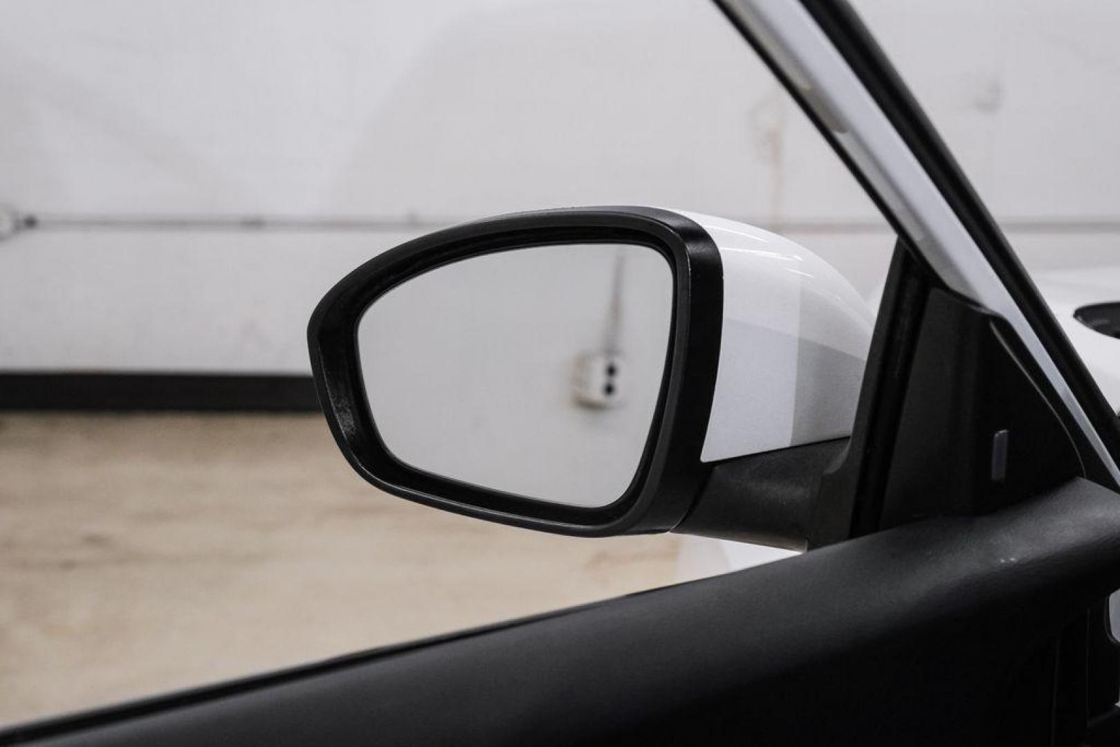 2020 Aspen White Tricoat /Charcoal Nissan Sentra SV (3N1AB8CVXLY) with an 2.0L DOHC engine, CVT transmission, located at 15300 Midway Rd., Addison, TX, 75001, (972) 702-0011, 32.958321, -96.838074 - Photo#37